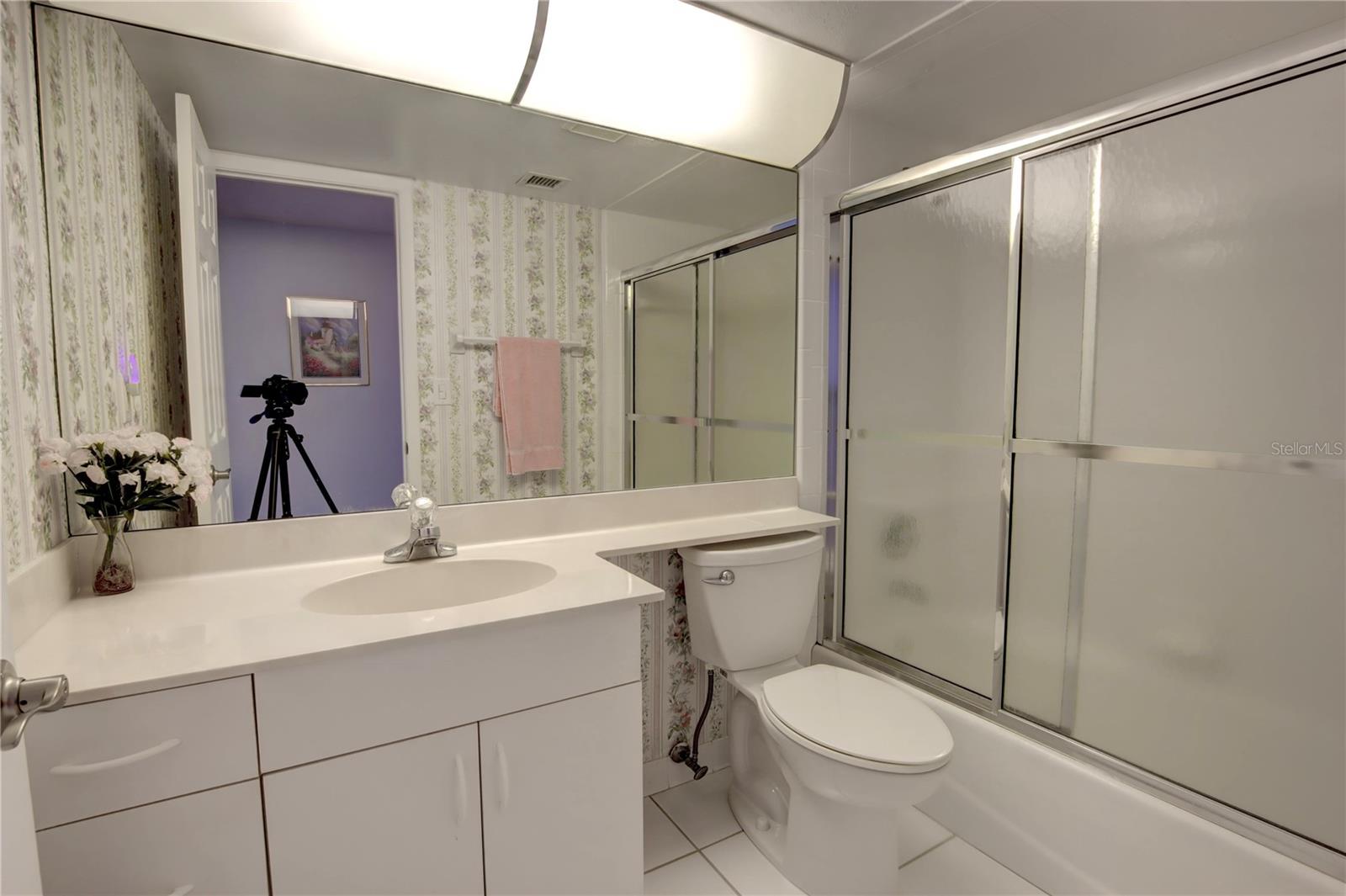 Image 25 of 33 For 5201 Atlantic Avenue 405a