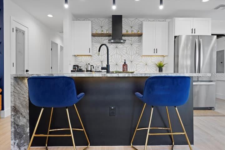 Image 30 of 47 For 860 Denning Drive