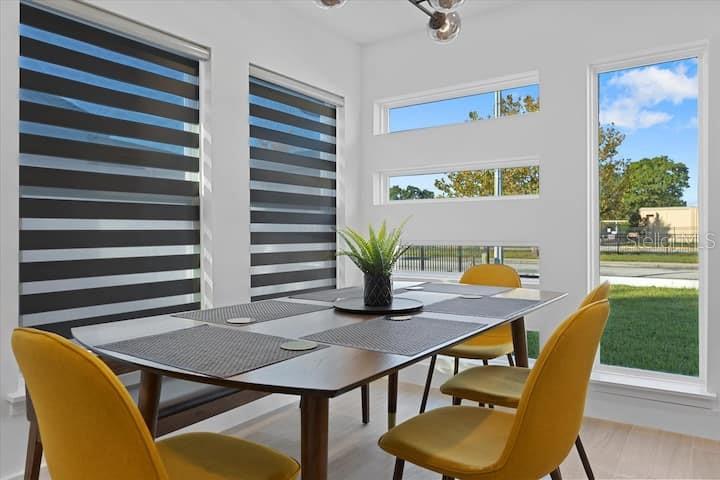 Image 9 of 47 For 860 Denning Drive