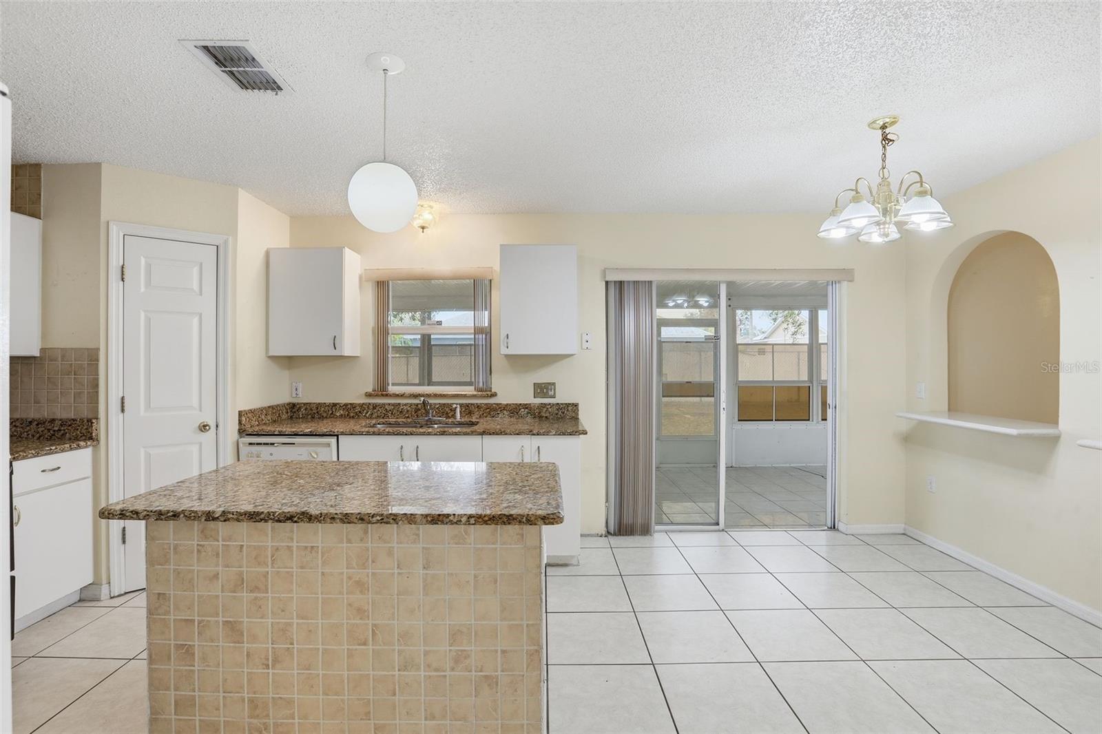 Image 14 of 56 For 310 Dagama Court