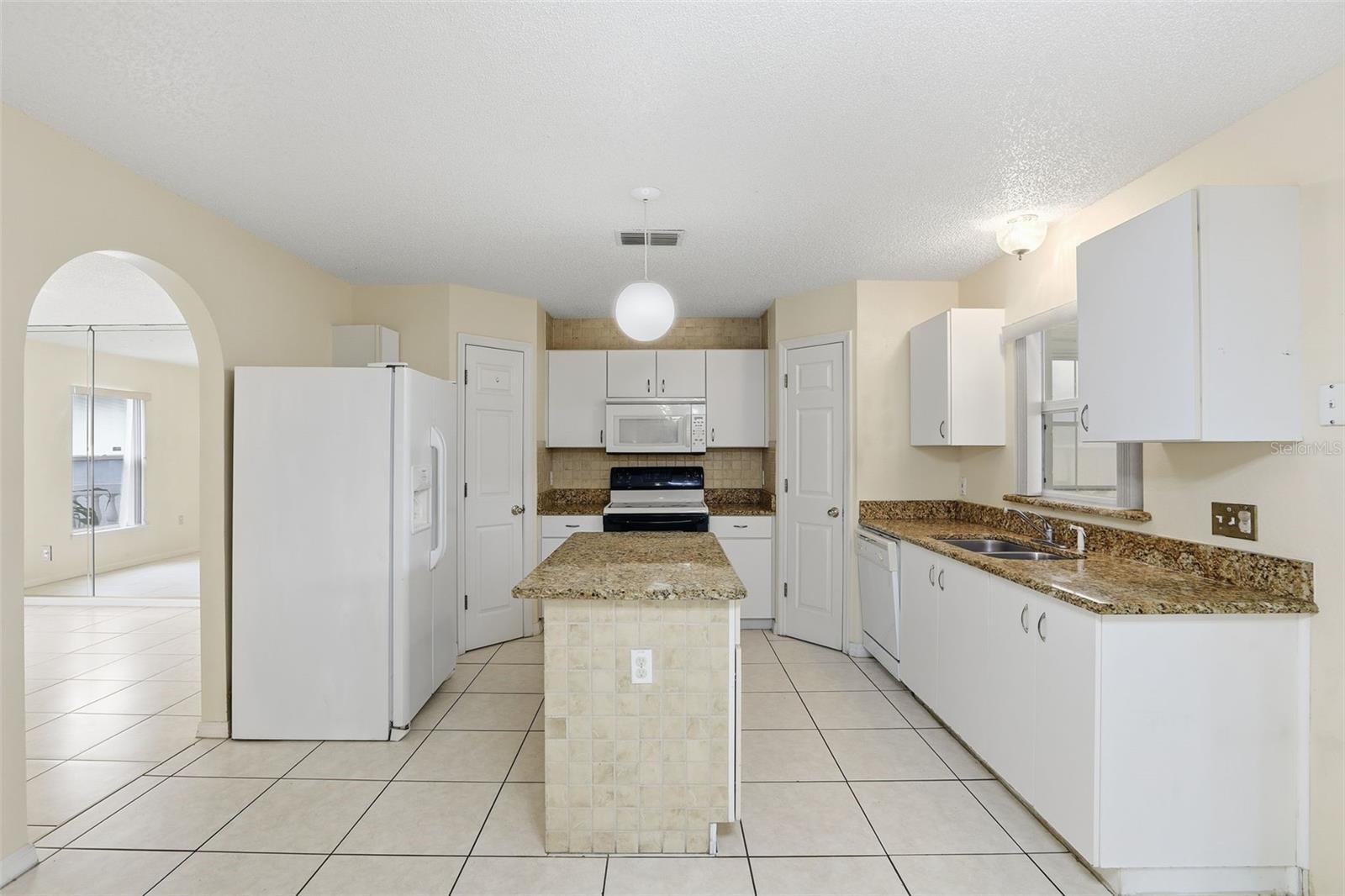 Image 15 of 56 For 310 Dagama Court