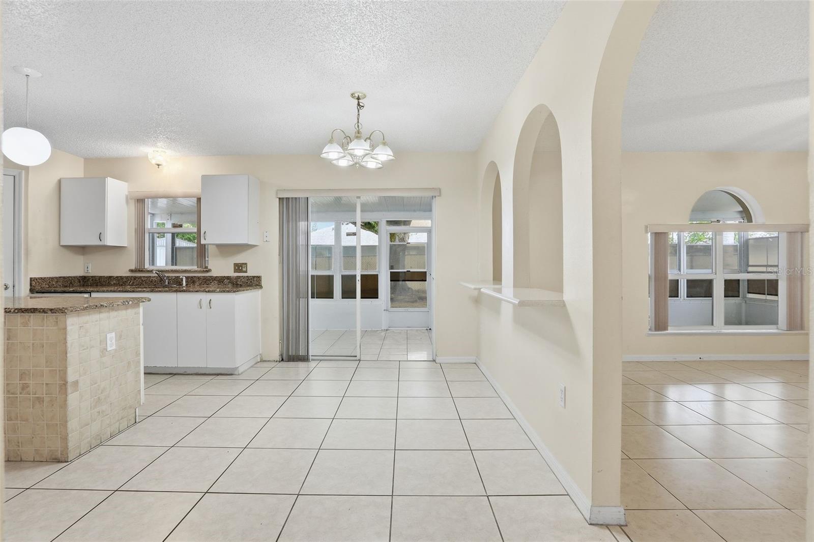 Image 18 of 56 For 310 Dagama Court