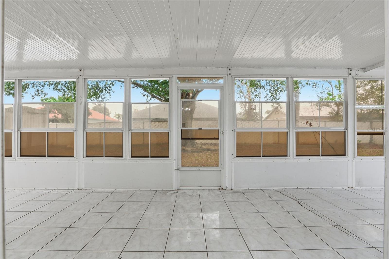 Image 44 of 56 For 310 Dagama Court