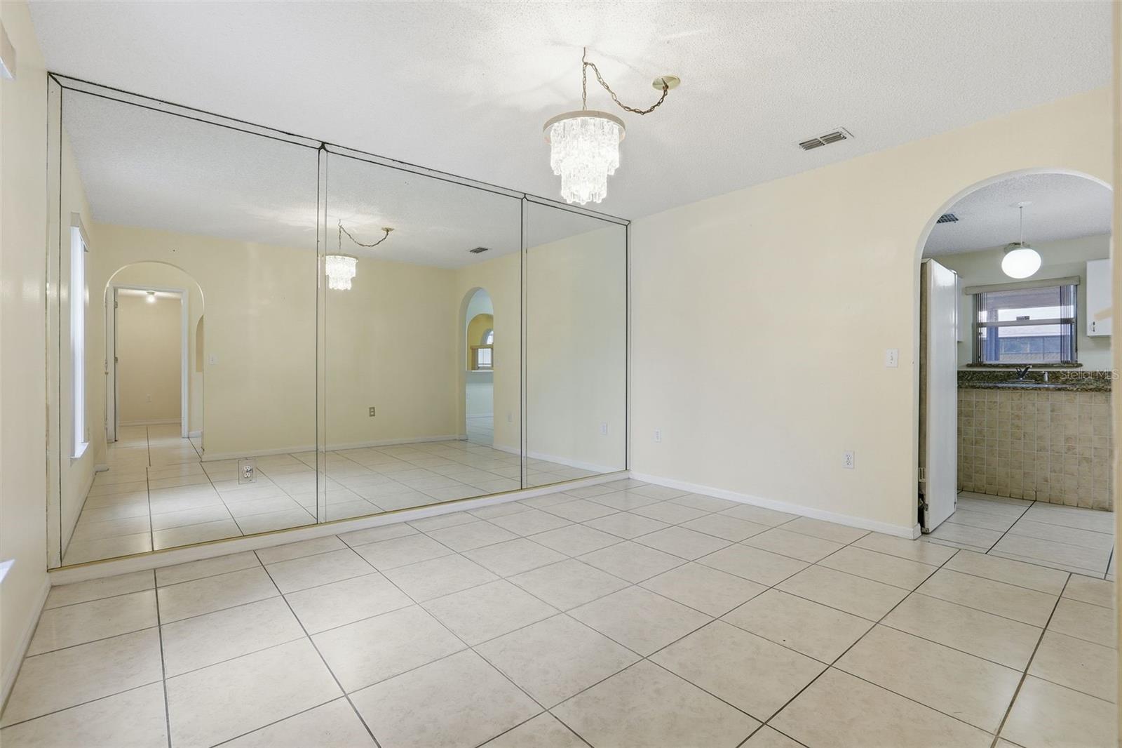 Image 9 of 56 For 310 Dagama Court