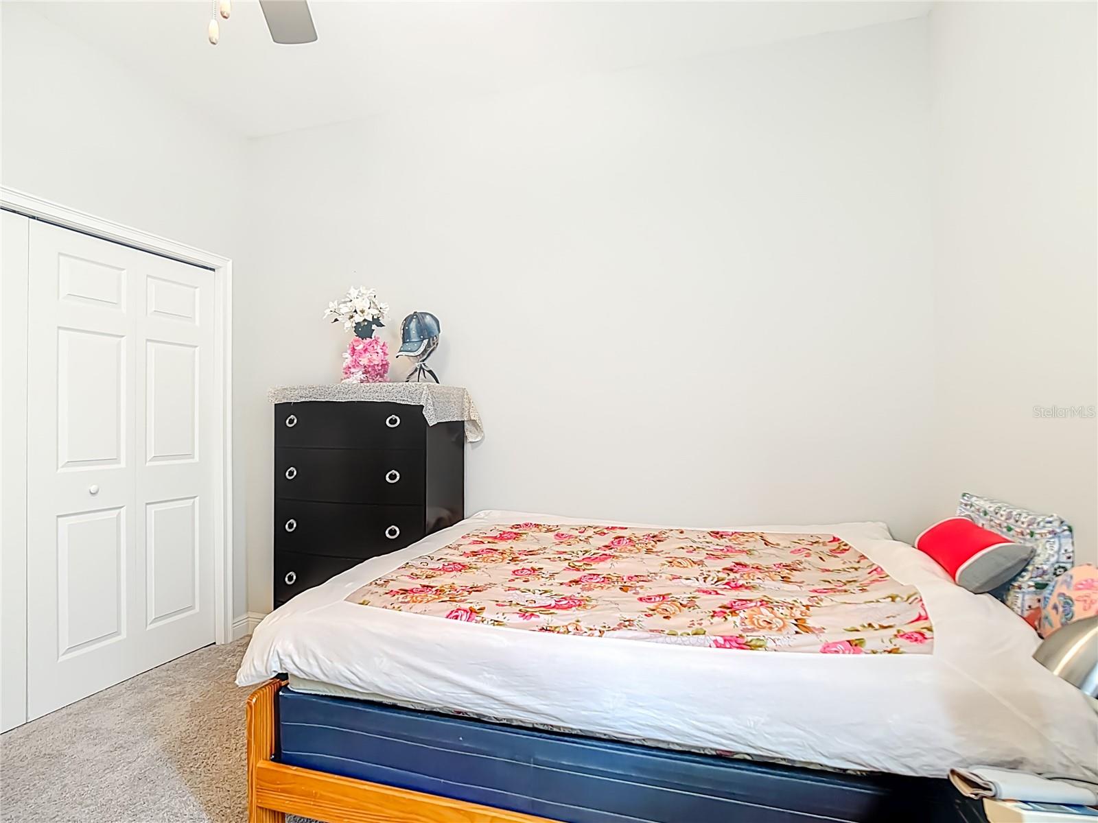 Image 17 of 33 For 237 Walkers Point Drive