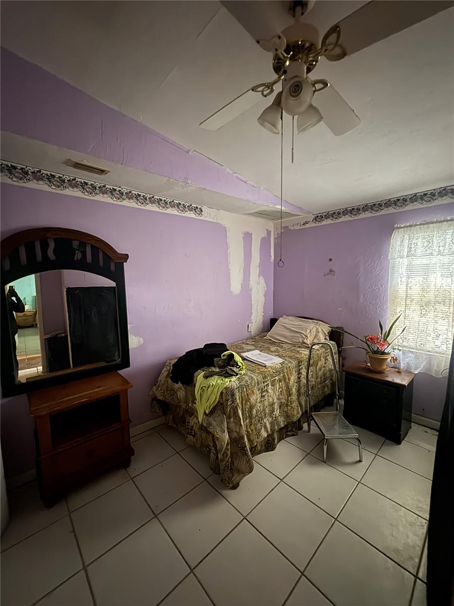 Image 27 of 45 For 514 Hood Street