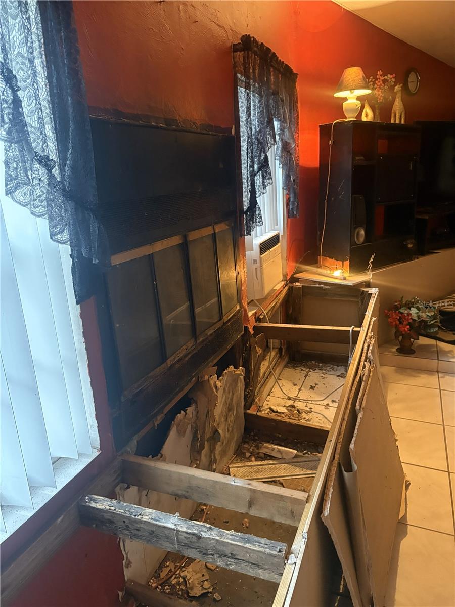 Image 30 of 45 For 514 Hood Street