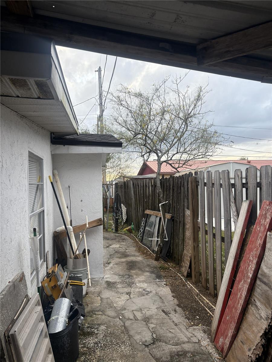 Image 40 of 45 For 514 Hood Street