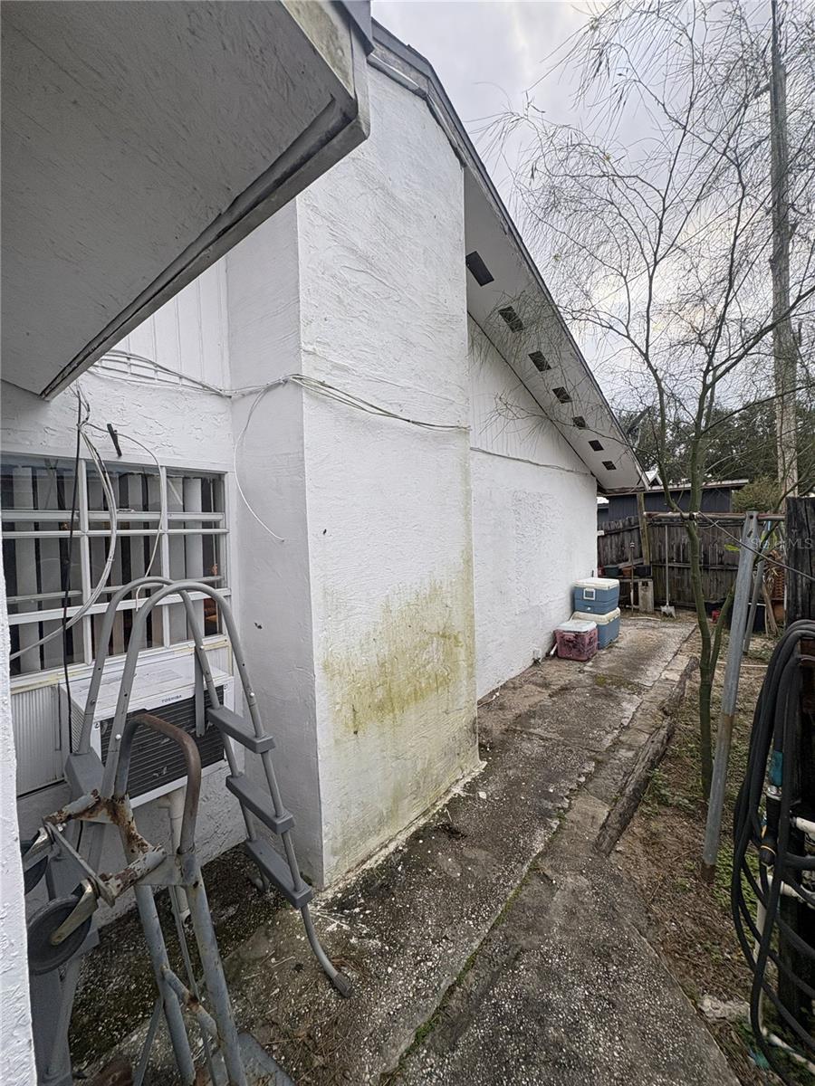 Image 41 of 45 For 514 Hood Street