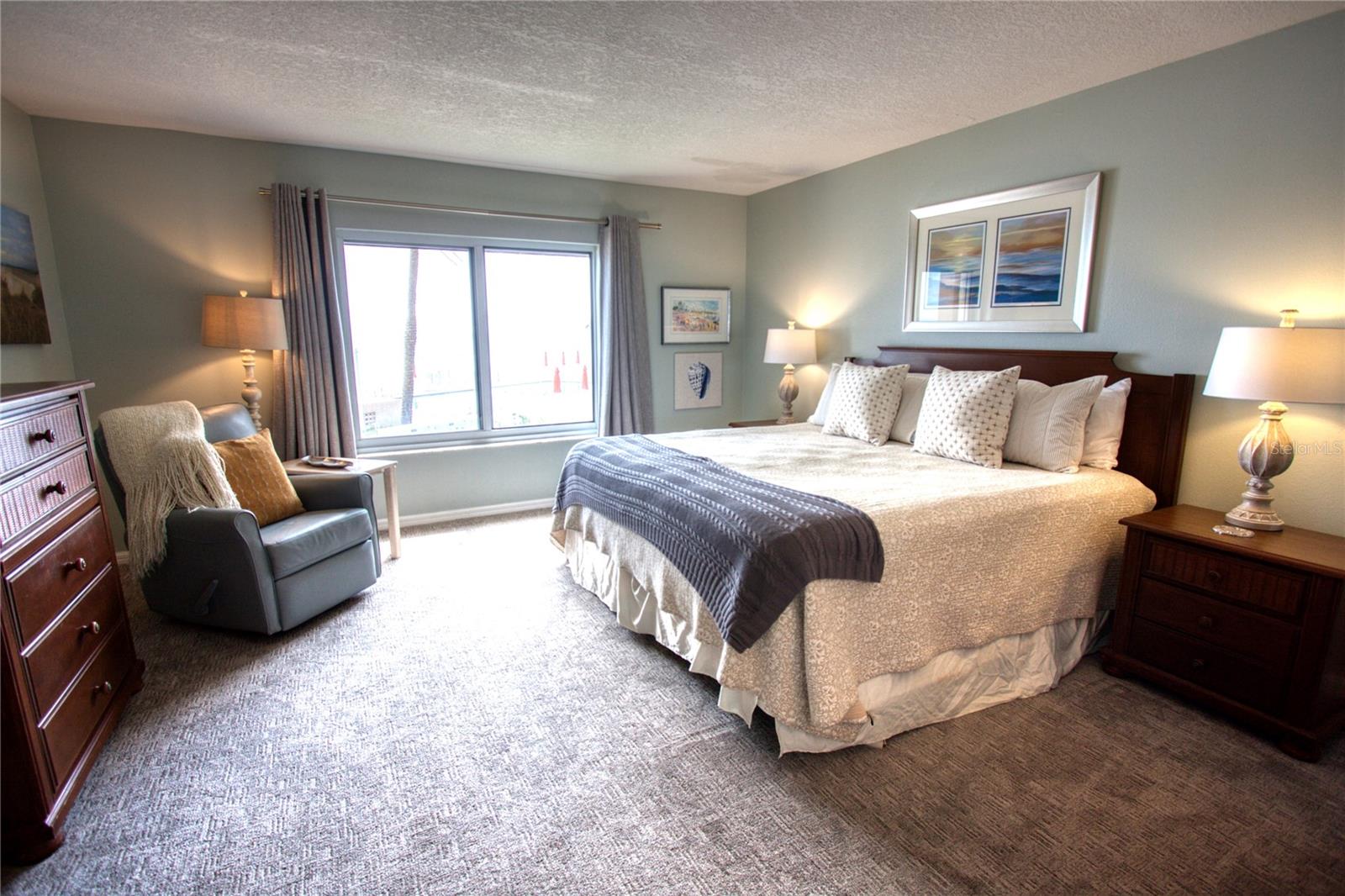 Image 14 of 29 For 5501 Atlantic Avenue 2090