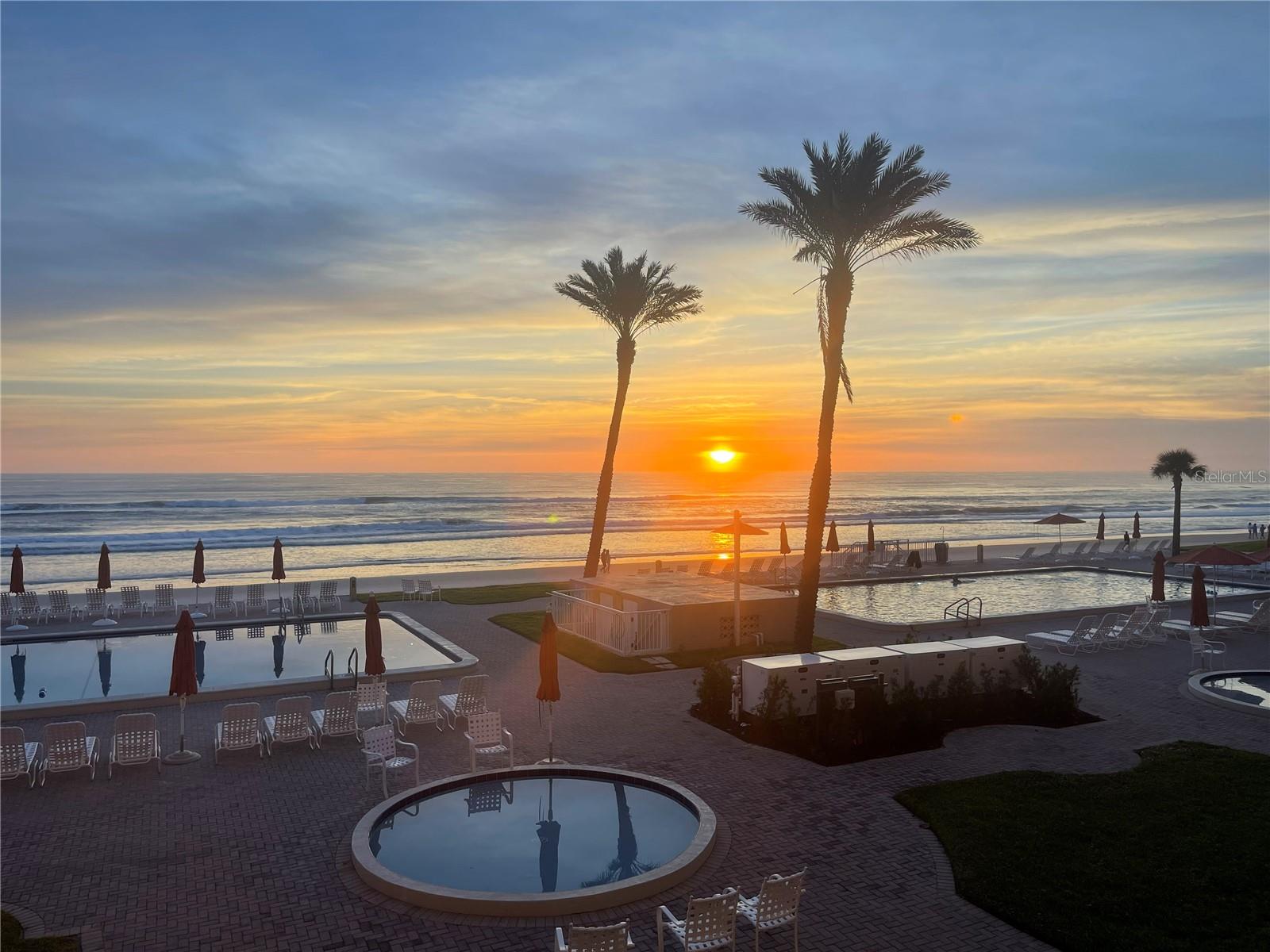 Image 20 of 29 For 5501 Atlantic Avenue 2090