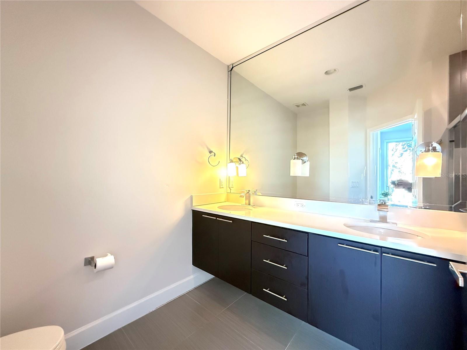 Image 14 of 15 For 17515 Placidity Avenue Na