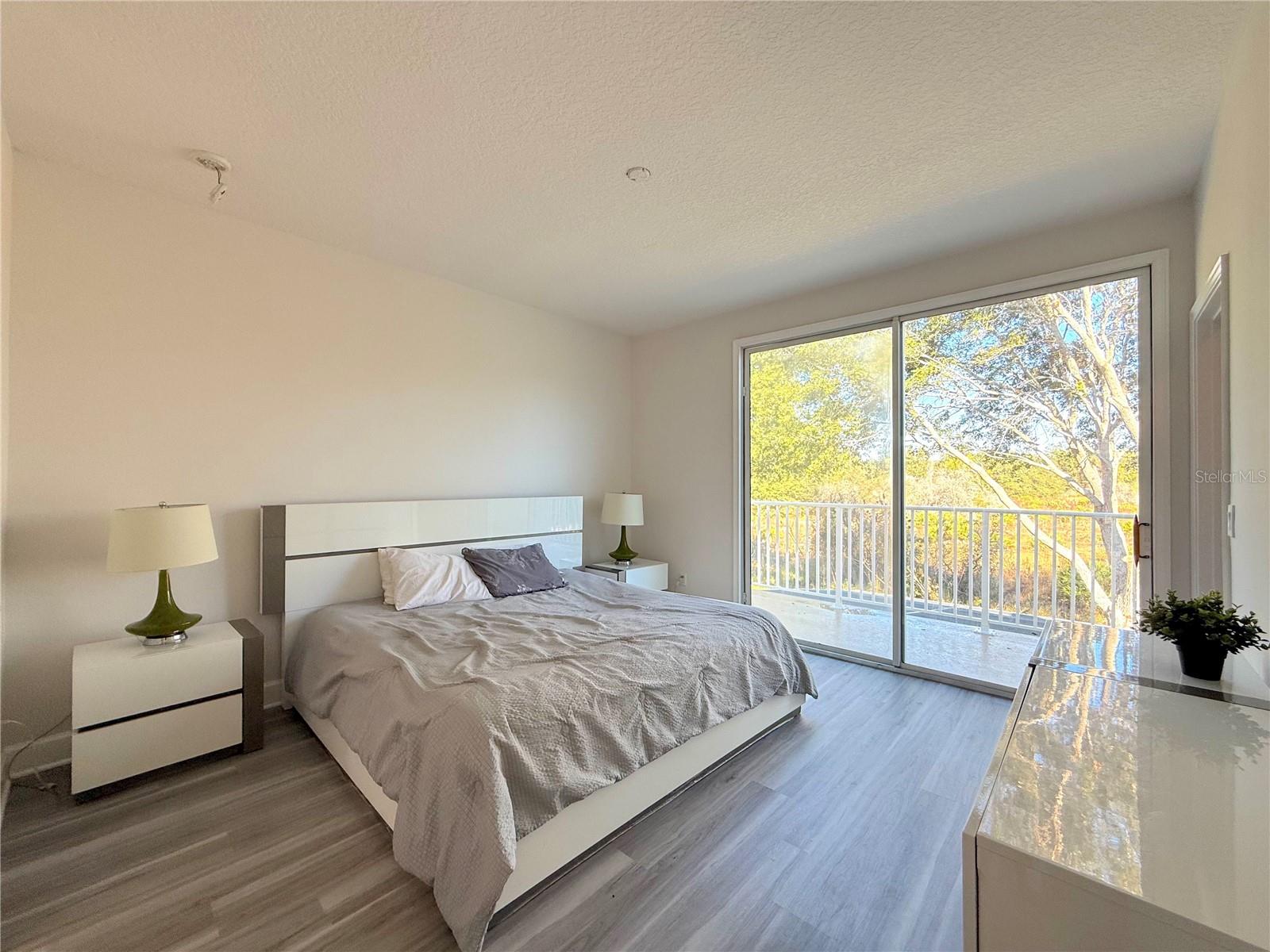 Image 8 of 15 For 17515 Placidity Avenue Na