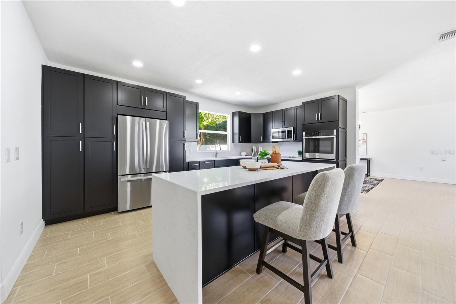 Image 17 of 54 For 2706 Gretagreen Court