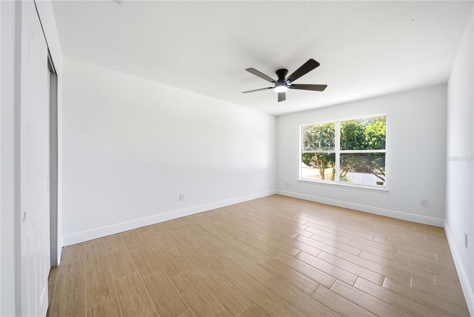 Image 38 of 54 For 2706 Gretagreen Court