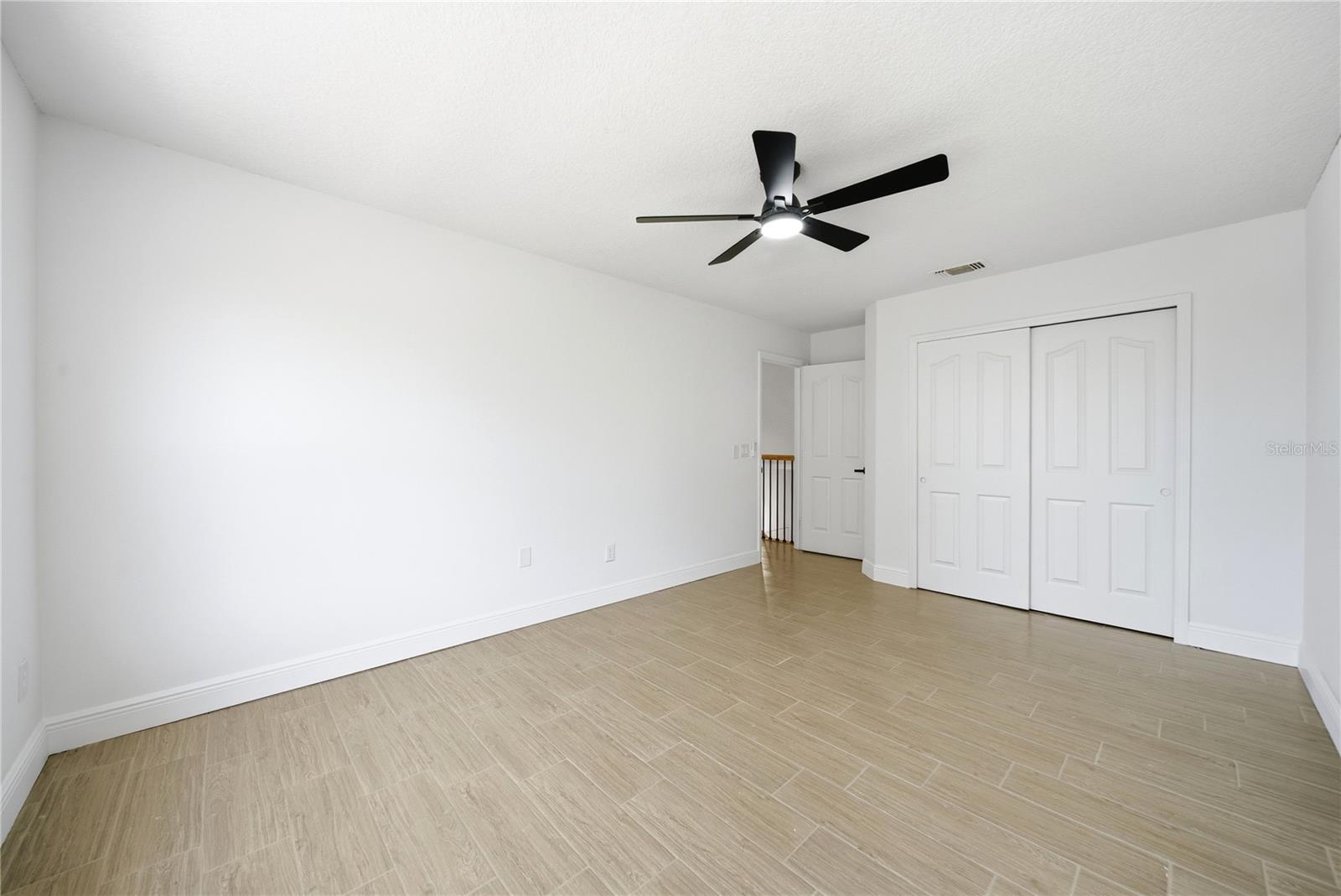 Image 39 of 54 For 2706 Gretagreen Court