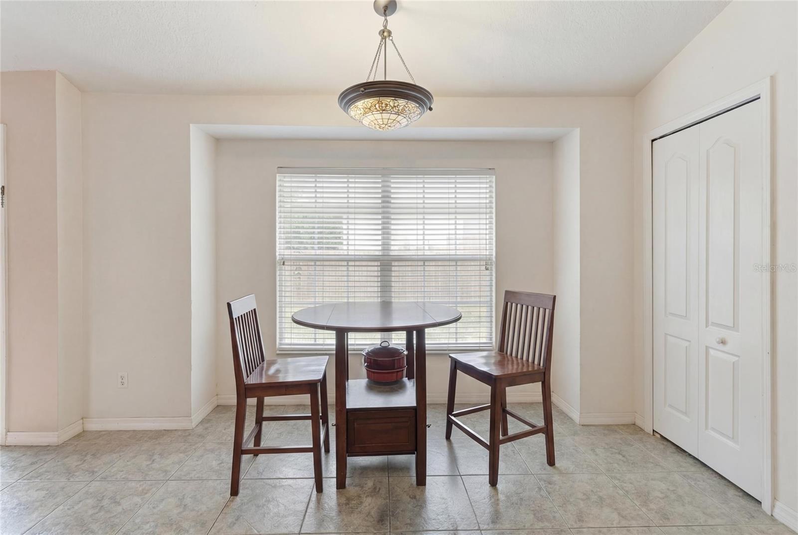 Image 10 of 36 For 502 Dixie Drive