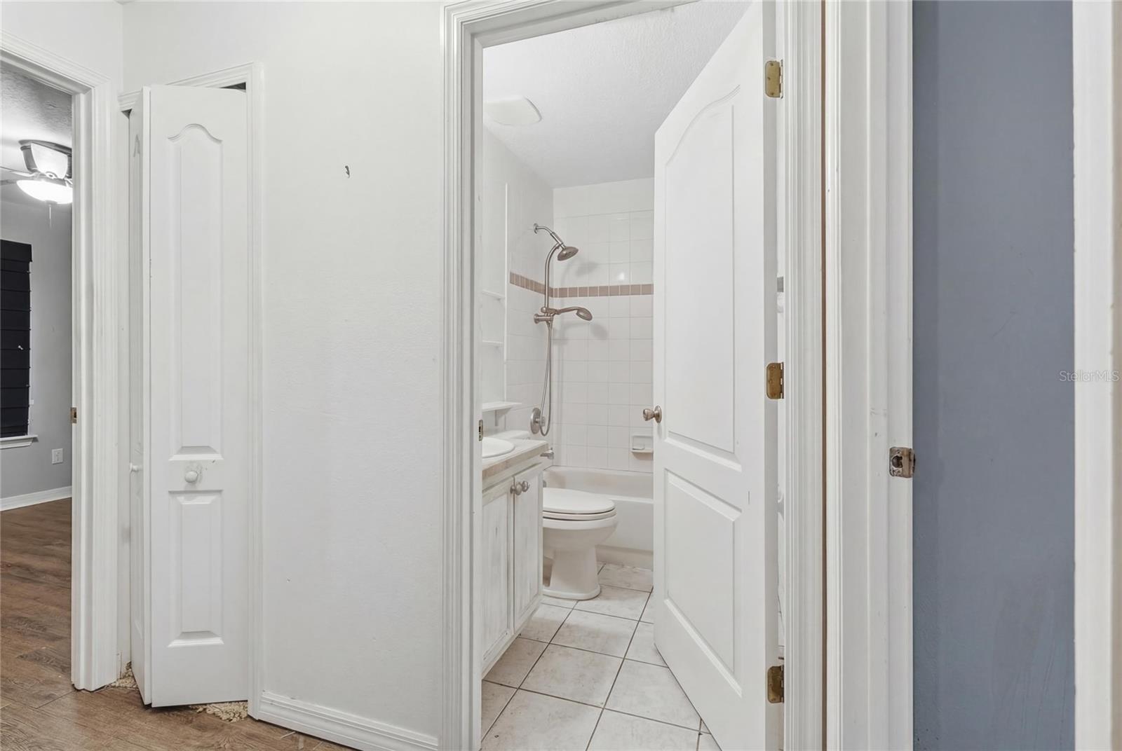 Image 14 of 36 For 502 Dixie Drive