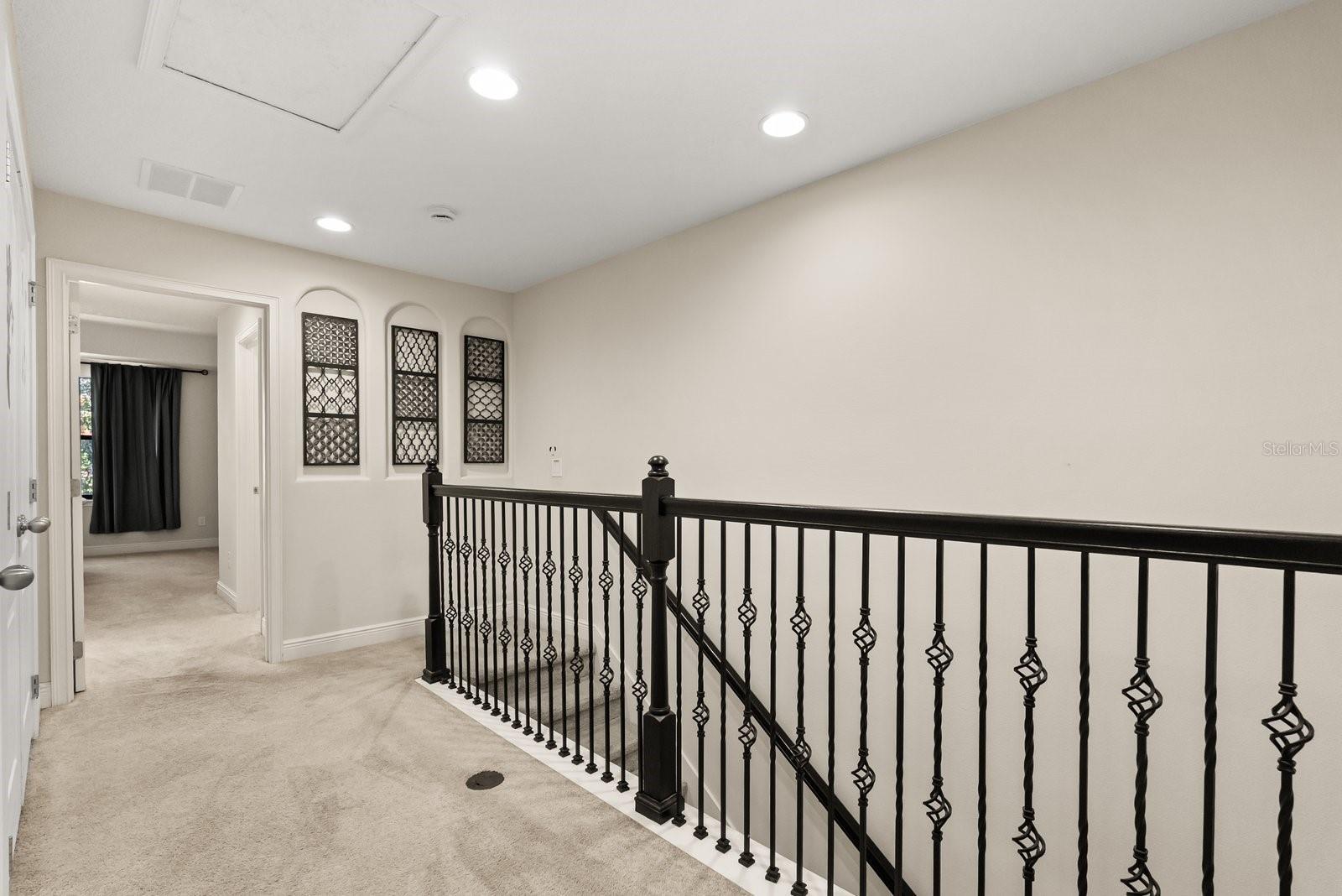 Image 20 of 29 For 8193 Roseville Boulevard