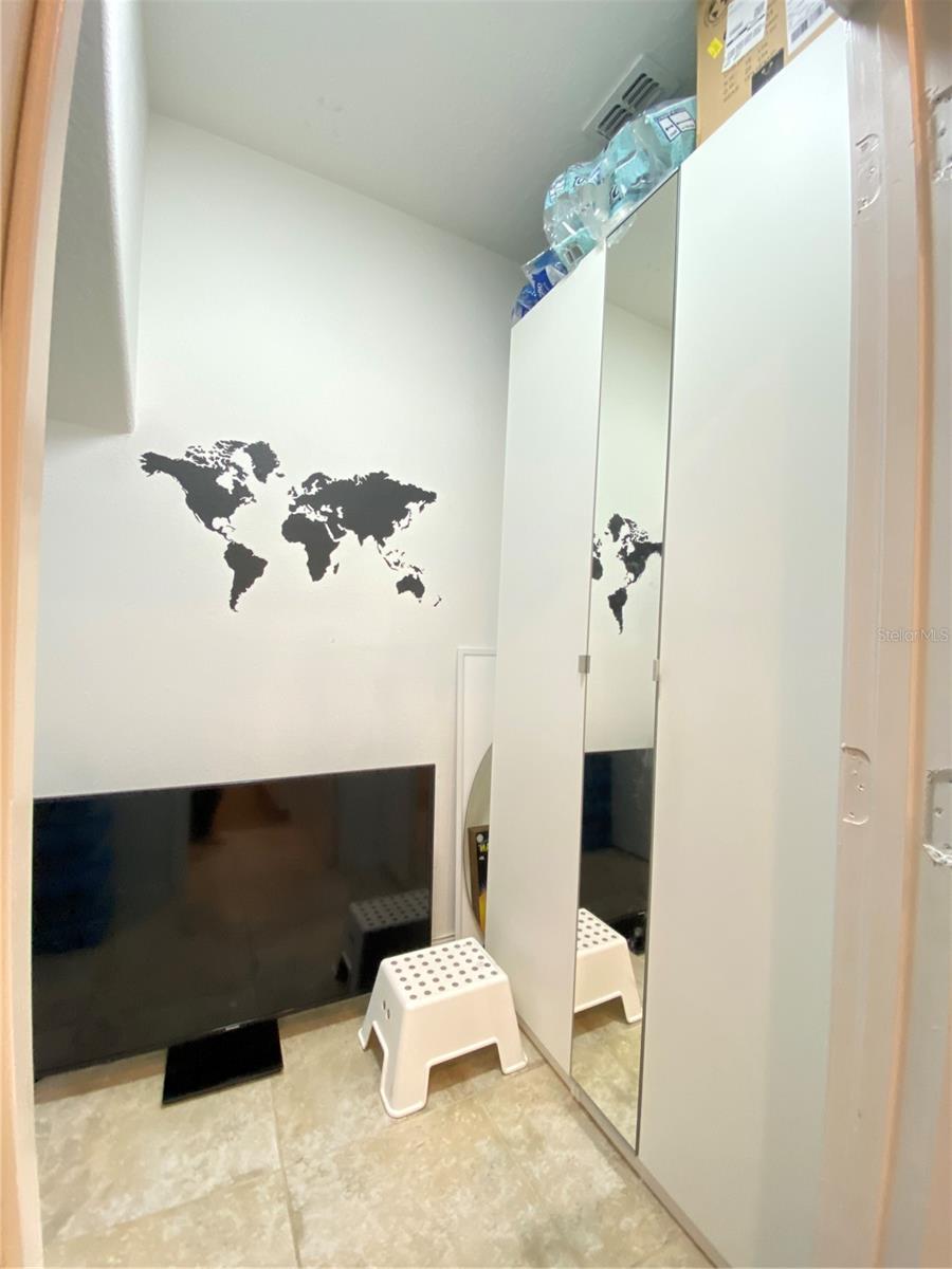 Image 11 of 53 For 7307 Ella Lane