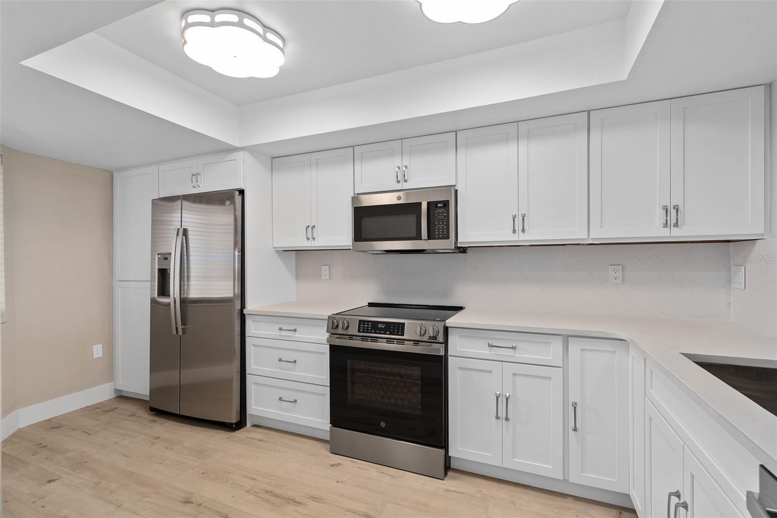 Image 9 of 39 For 4113 Fairview Vista Point #309