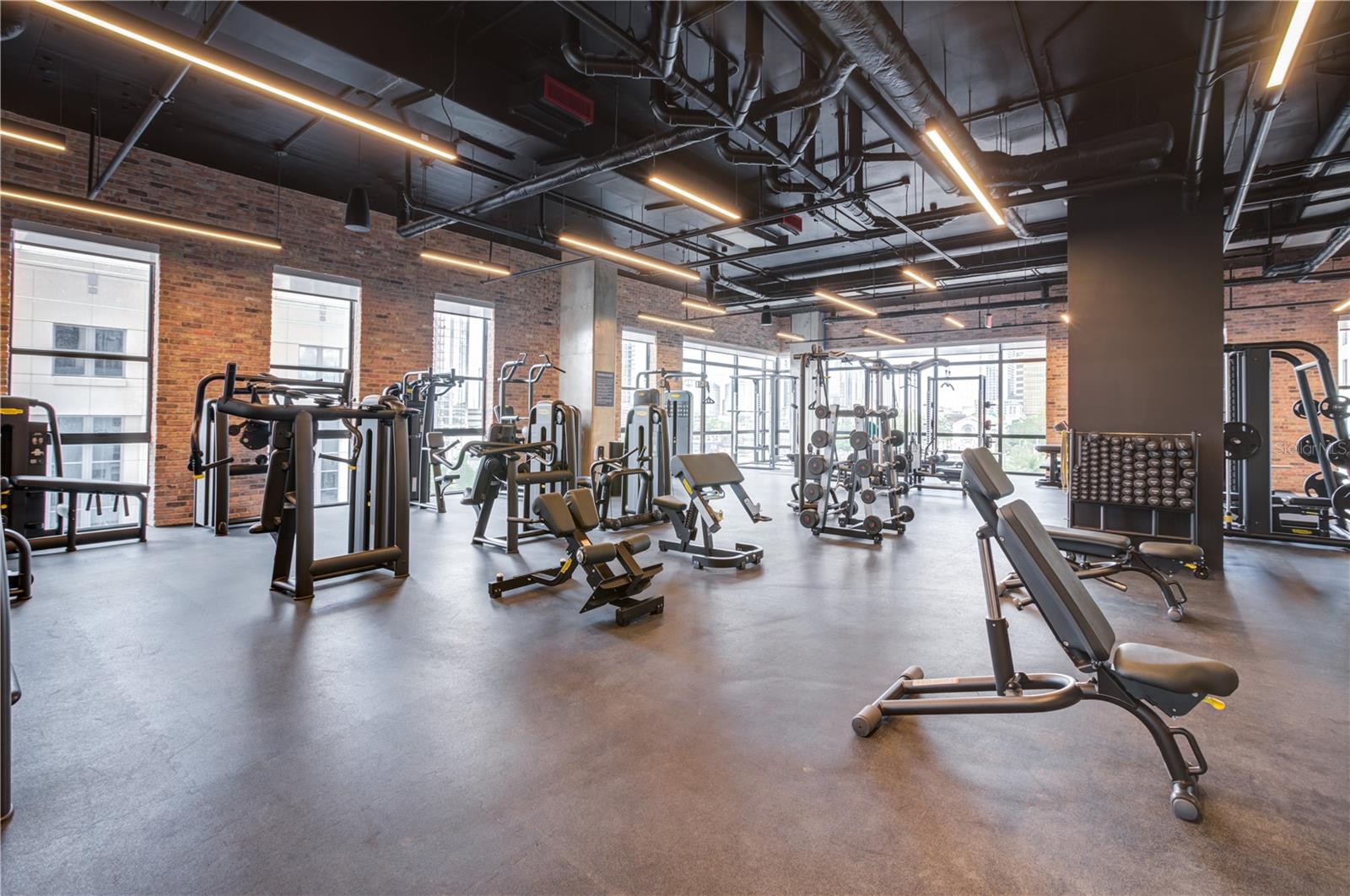 Image 32 of 45 For 434 Orange Avenue