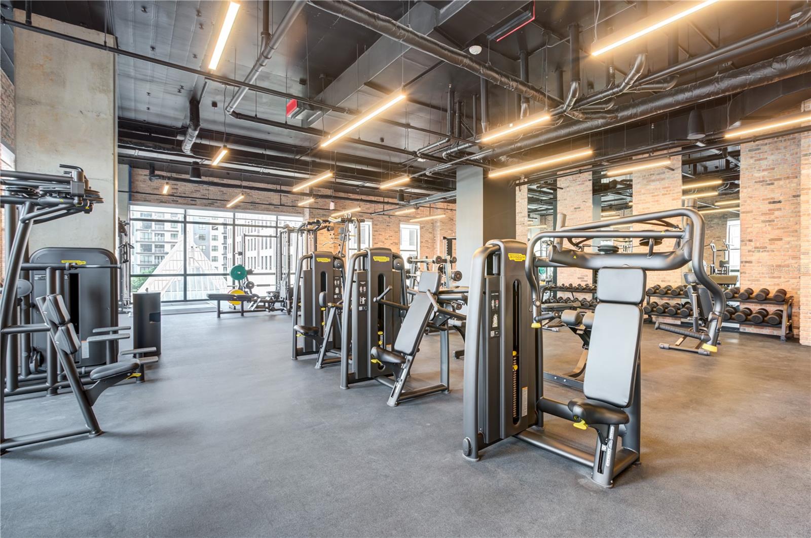 Image 33 of 45 For 434 Orange Avenue