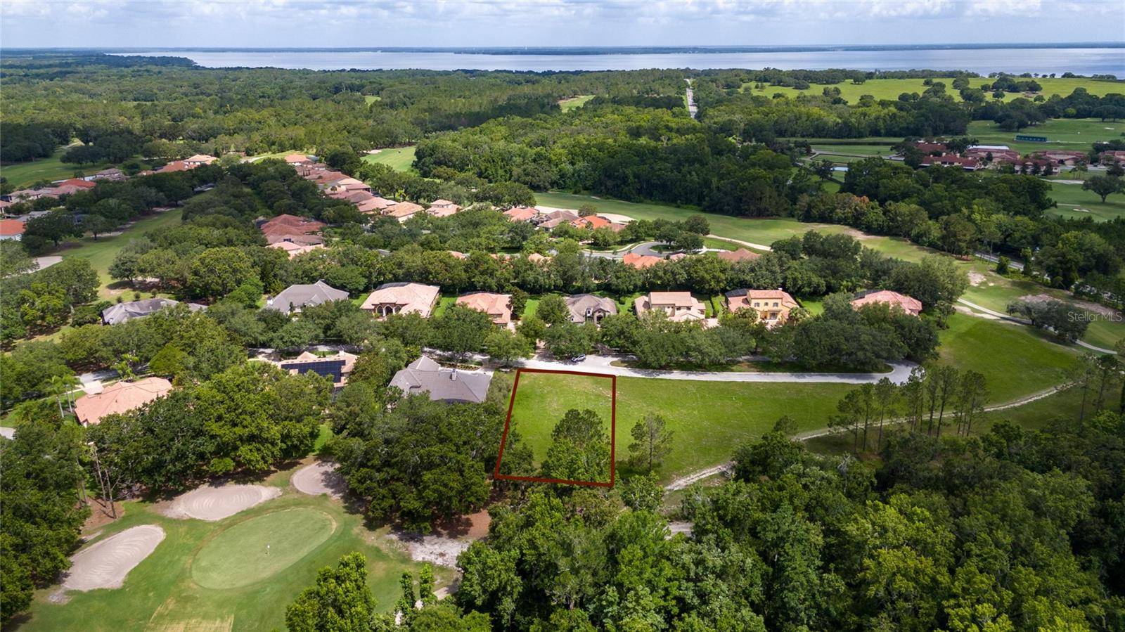 Image 11 of 36 For 9517 San Fernando Court