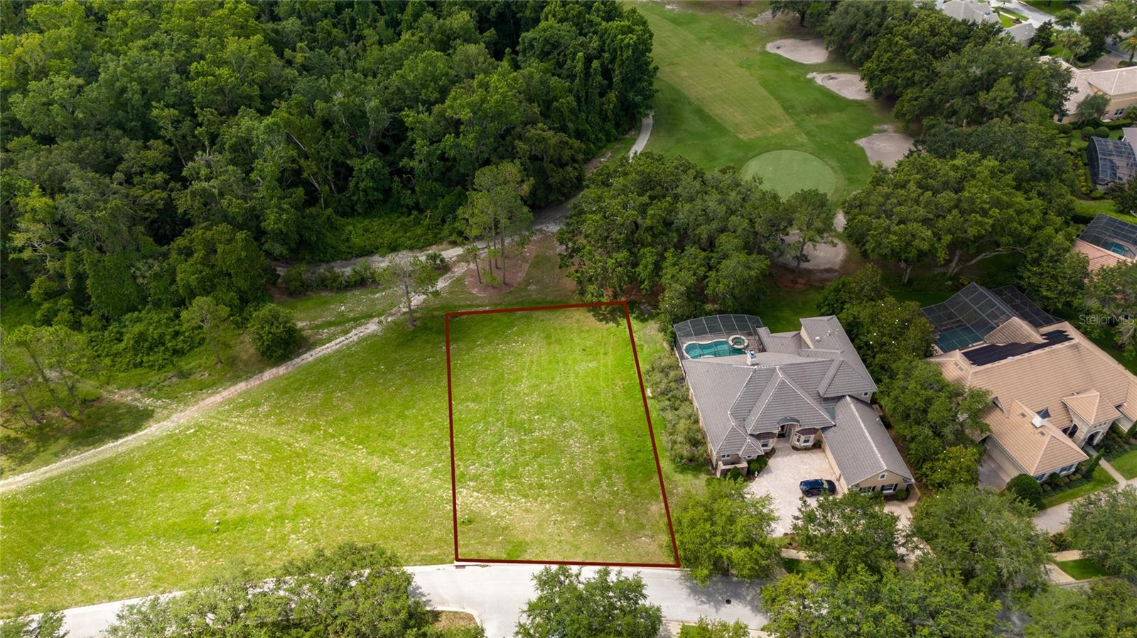 Image 16 of 36 For 9517 San Fernando Court