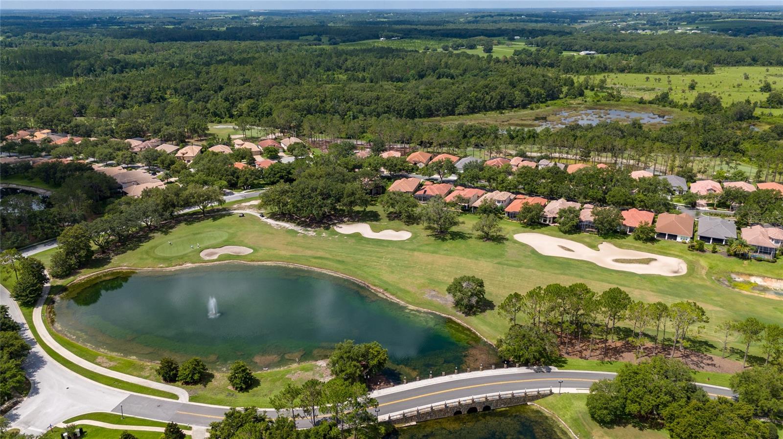 Image 22 of 36 For 9517 San Fernando Court