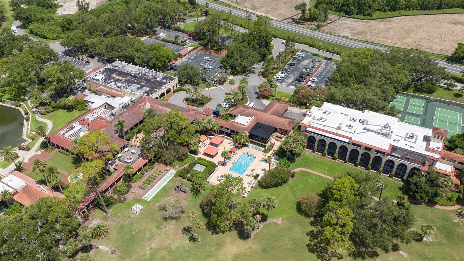 Image 33 of 36 For 9517 San Fernando Court