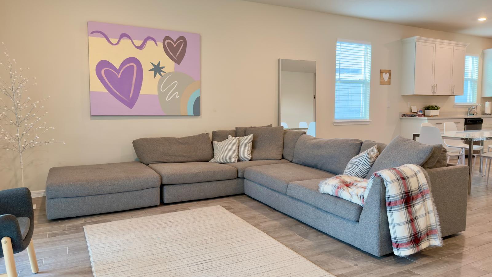 Image 14 of 86 For 4620 Gliding Wave St