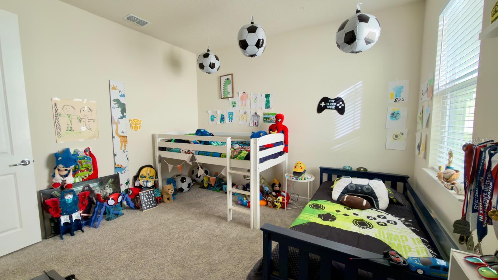 Image 25 of 86 For 4620 Gliding Wave St