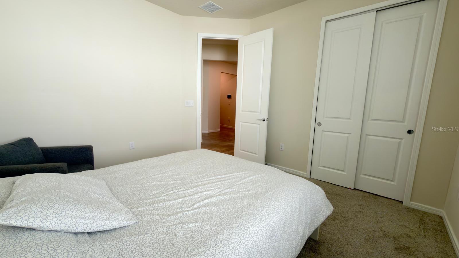 Image 31 of 86 For 4620 Gliding Wave St