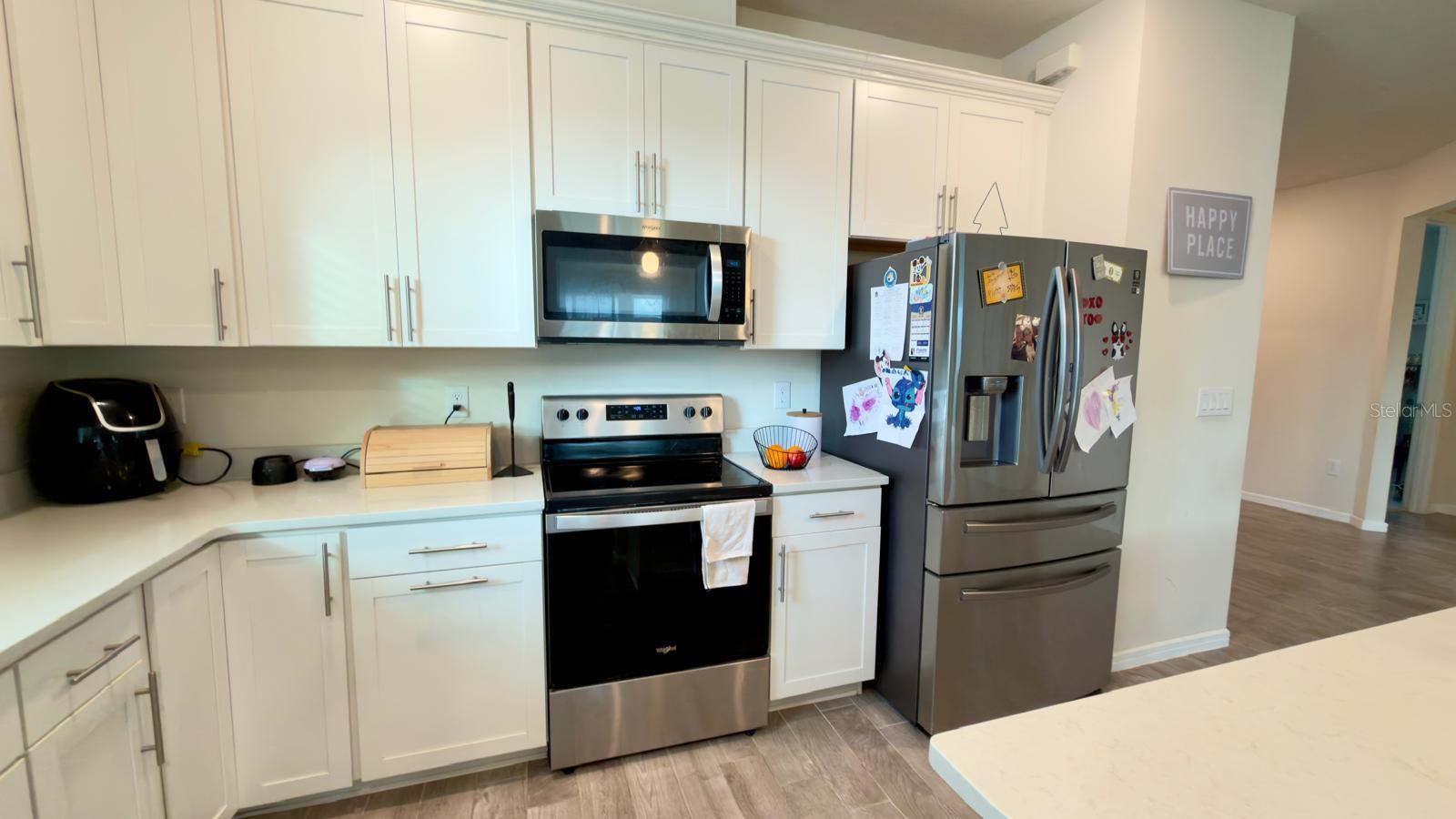 Image 4 of 86 For 4620 Gliding Wave St