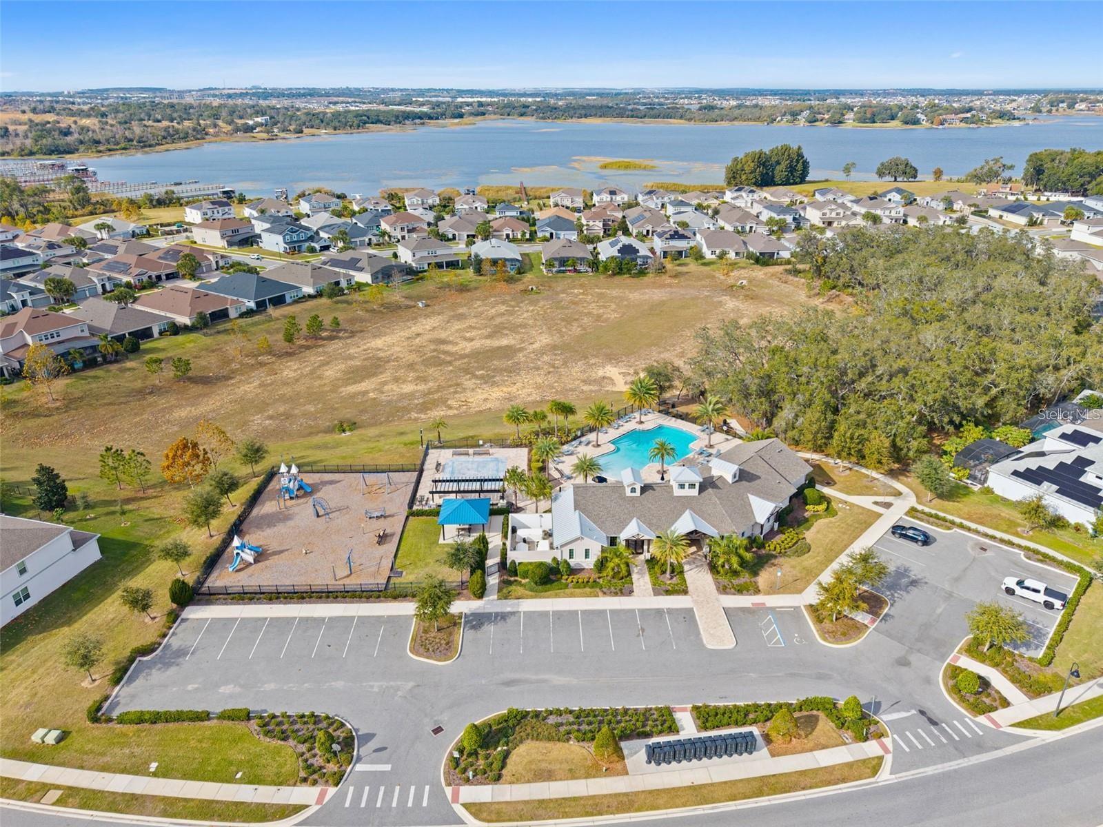 Image 60 of 86 For 4620 Gliding Wave St