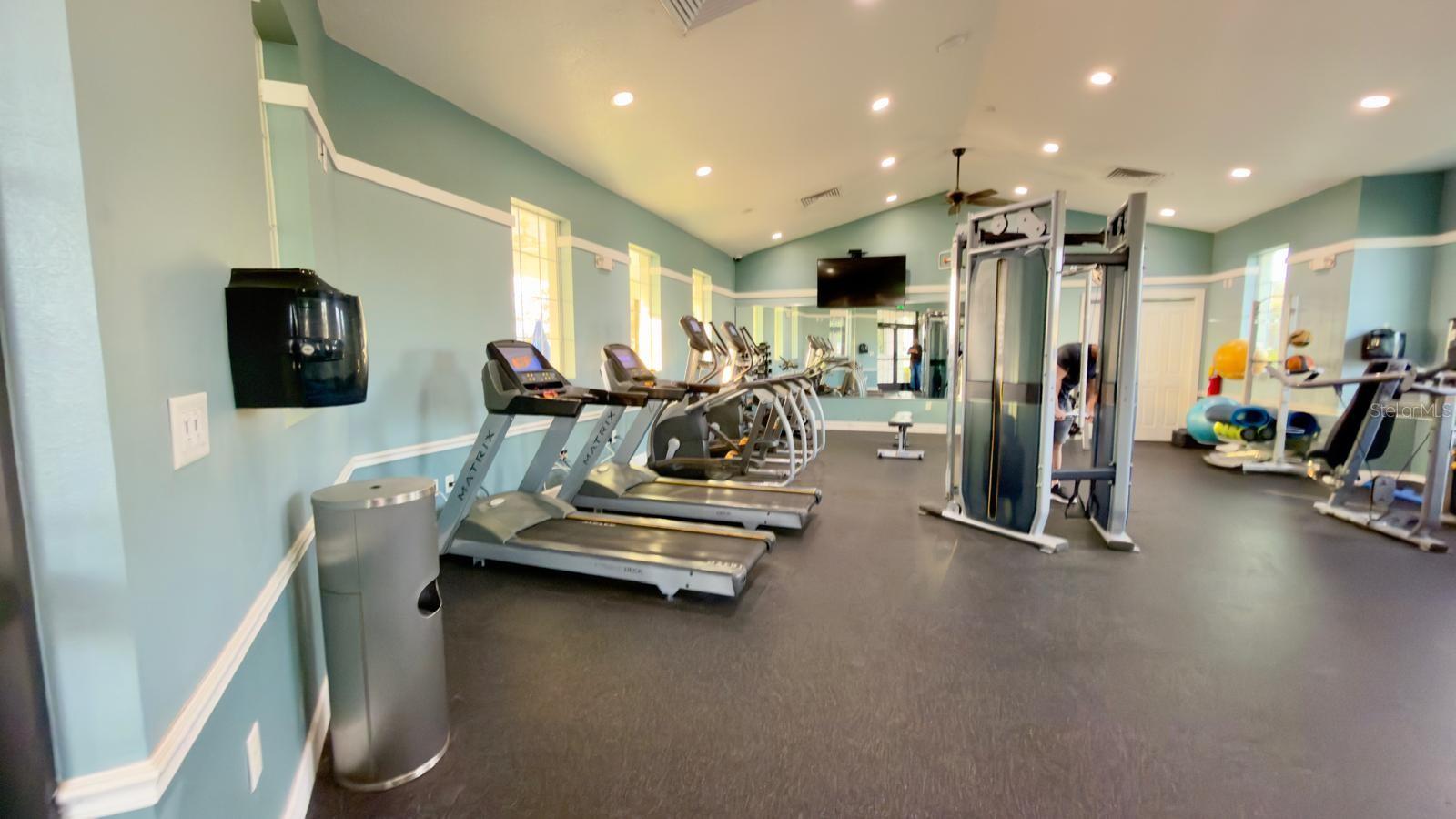 Image 63 of 86 For 4620 Gliding Wave St