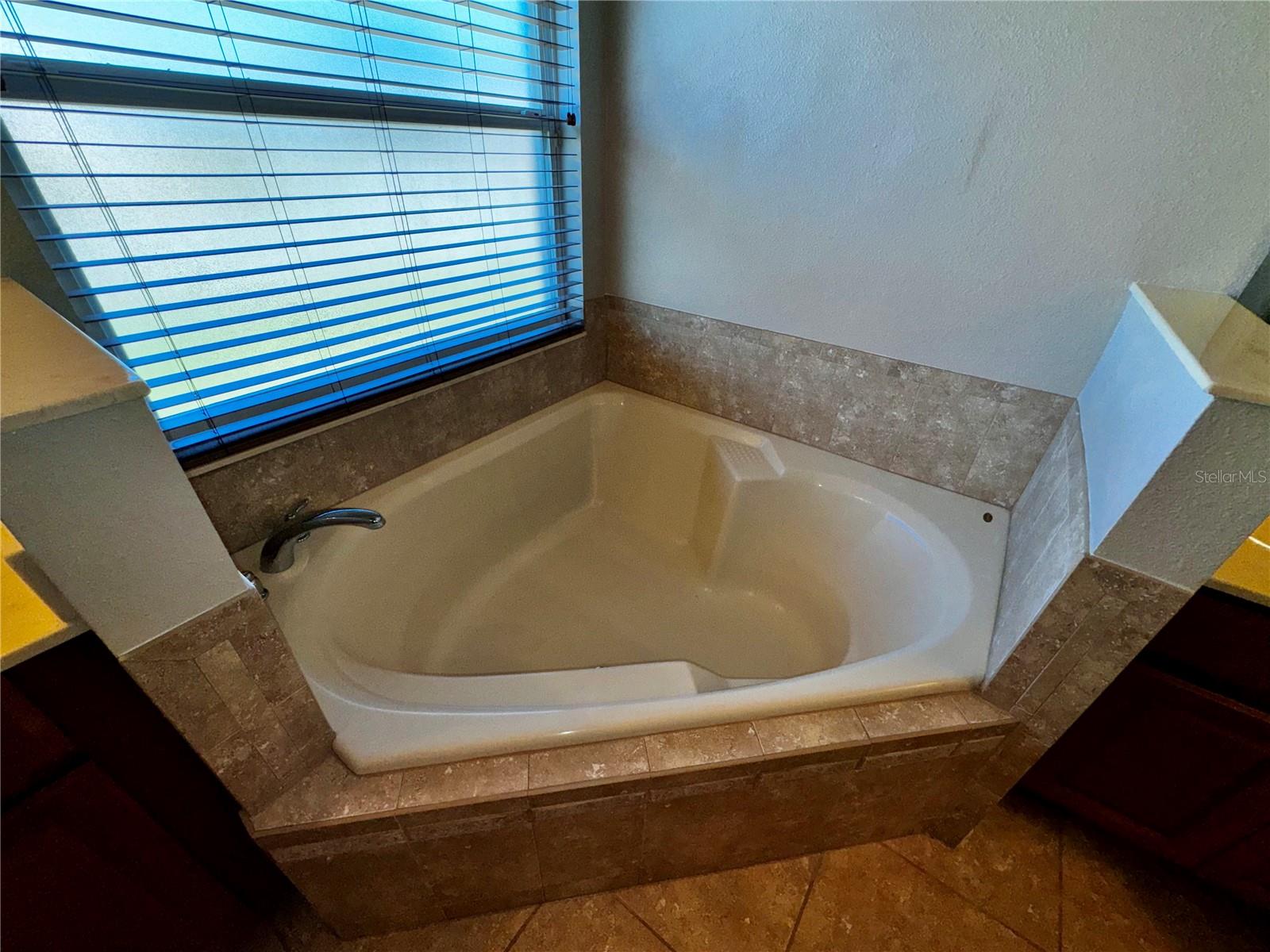 Image 9 of 33 For 16567 Cedar Run Drive