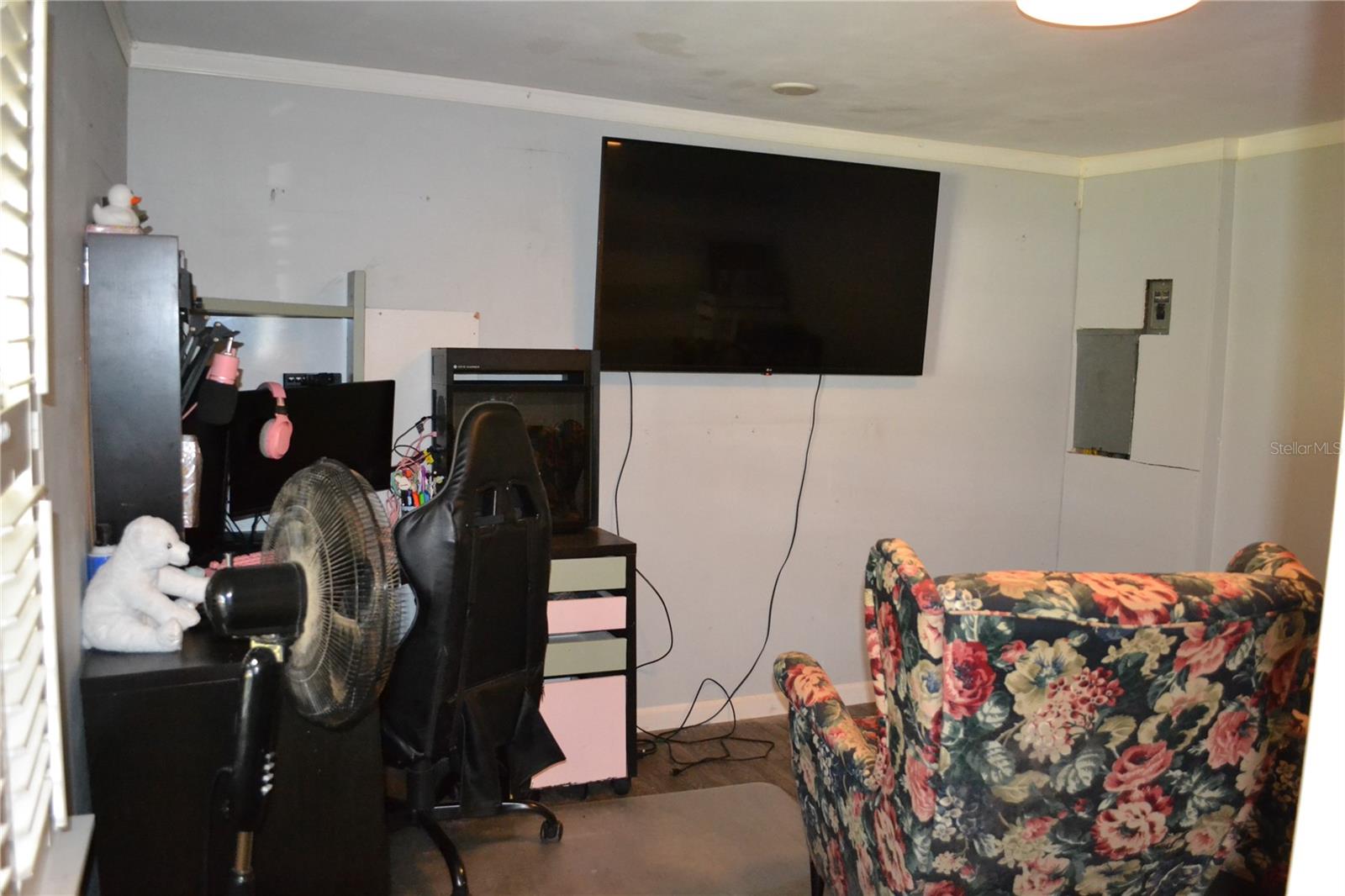 Image 14 of 18 For 2777 Tropical Lake Drive