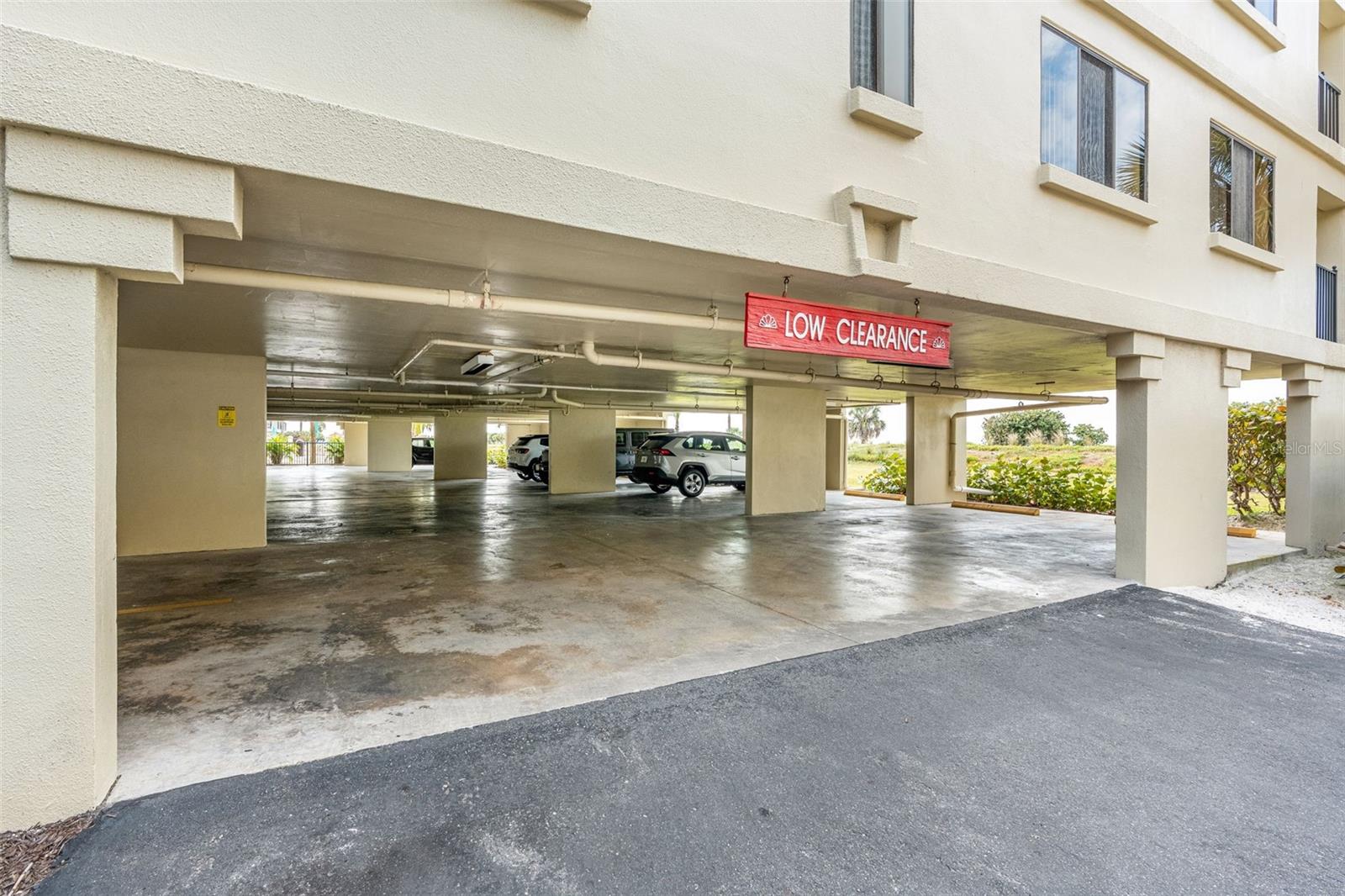 Image 40 of 66 For 7532 Bayshore Drive 203