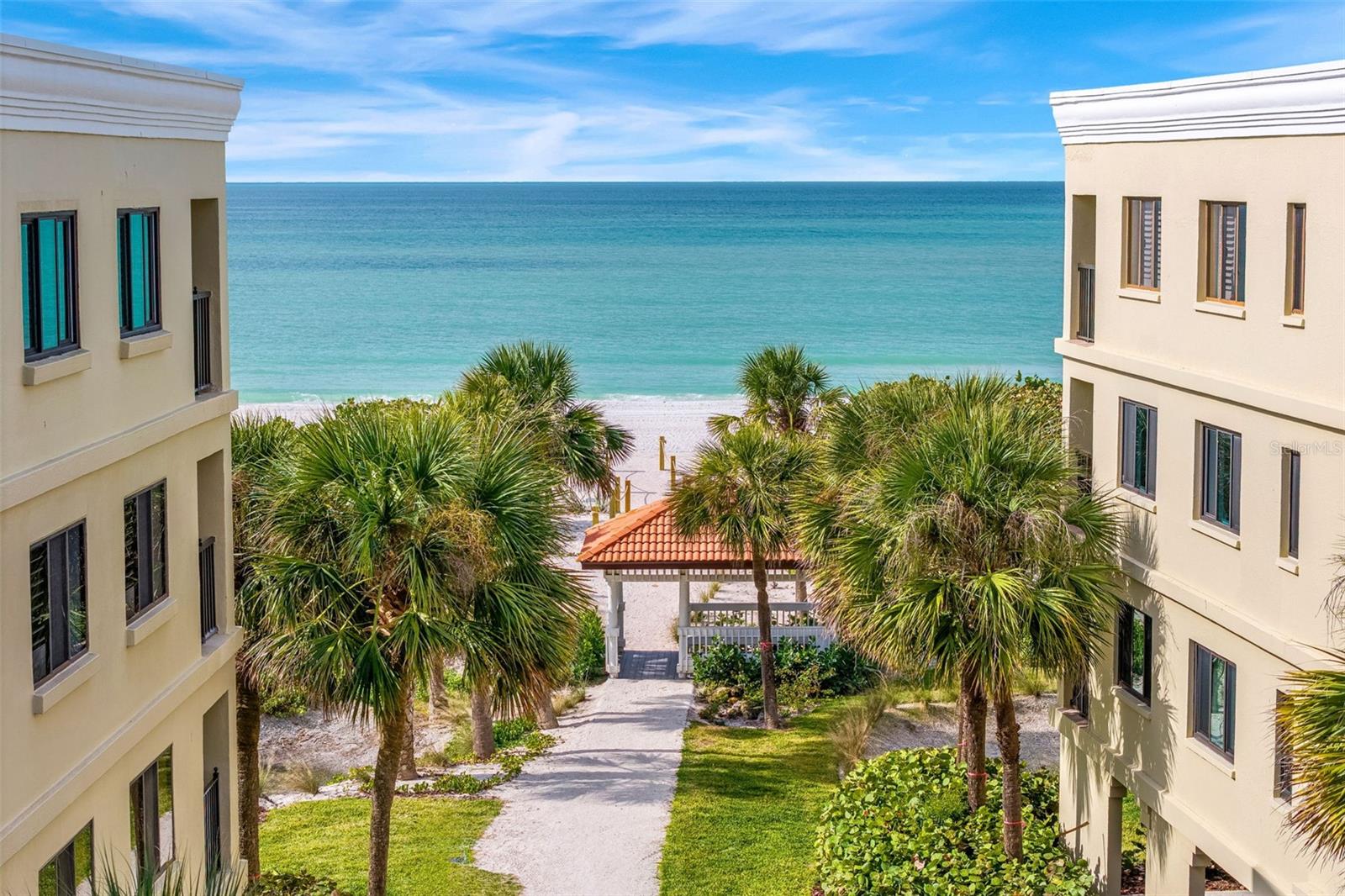 Image 43 of 66 For 7532 Bayshore Drive 203