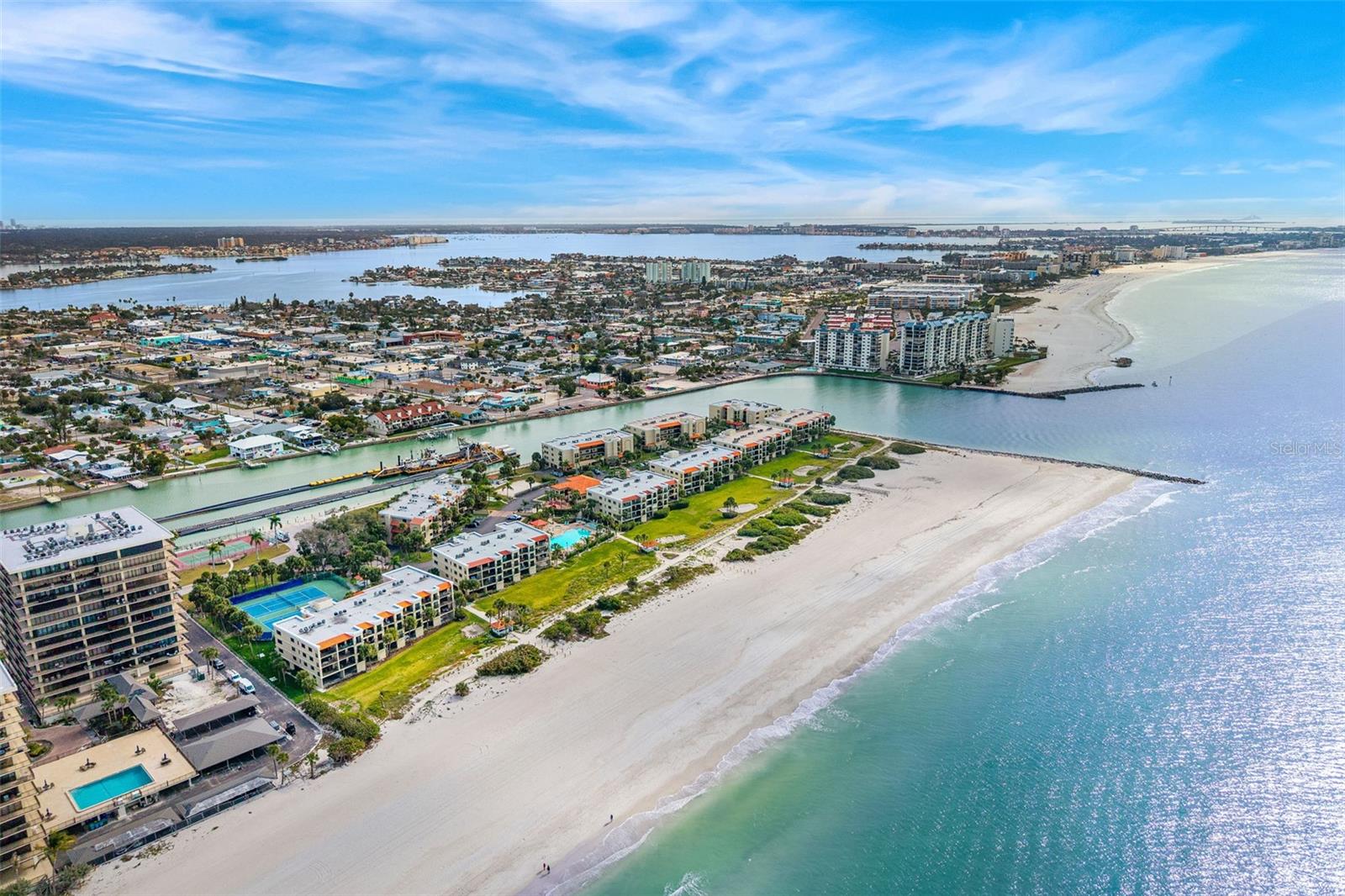 Image 50 of 66 For 7532 Bayshore Drive 203