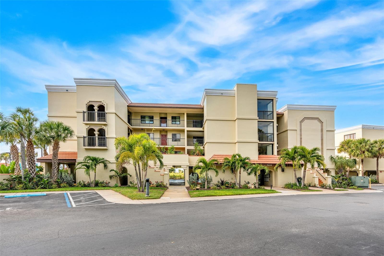 Image 61 of 66 For 7532 Bayshore Drive 203