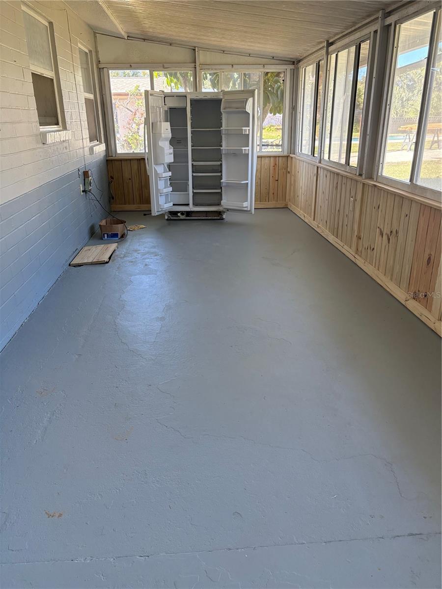 Image 5 of 9 For 335 Brookline Avenue