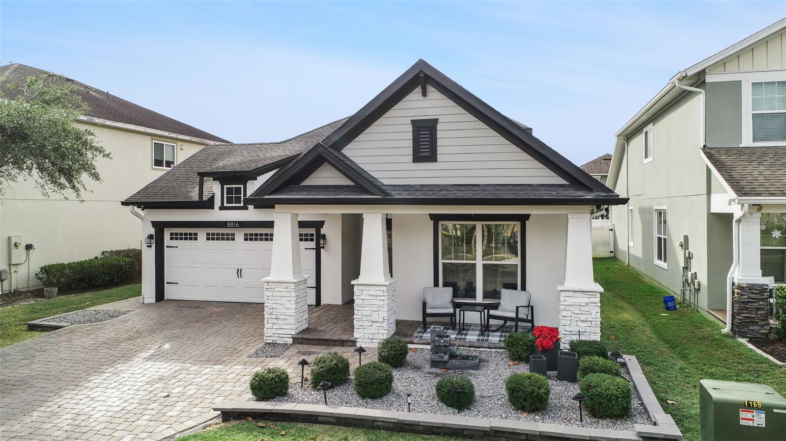 Listing photo id 10 for 8816 Andreas Avenue