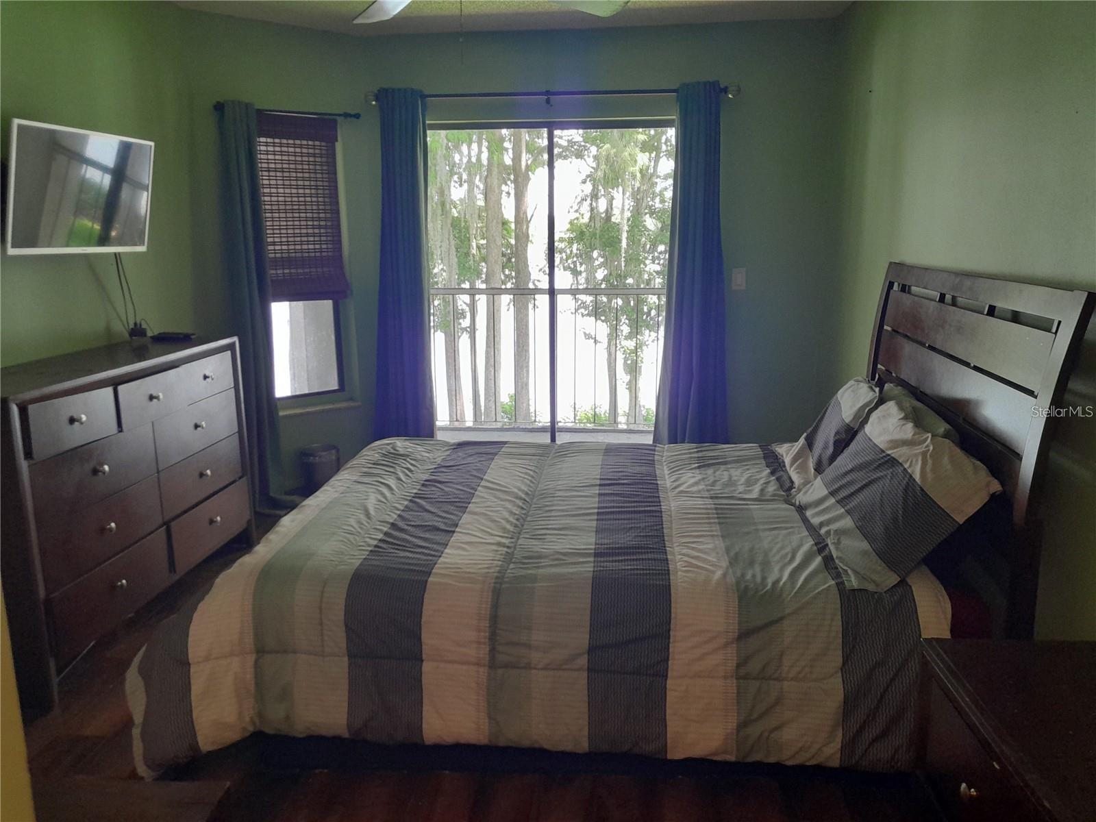 Image 21 of 22 For 25210 Northlake Drive 210