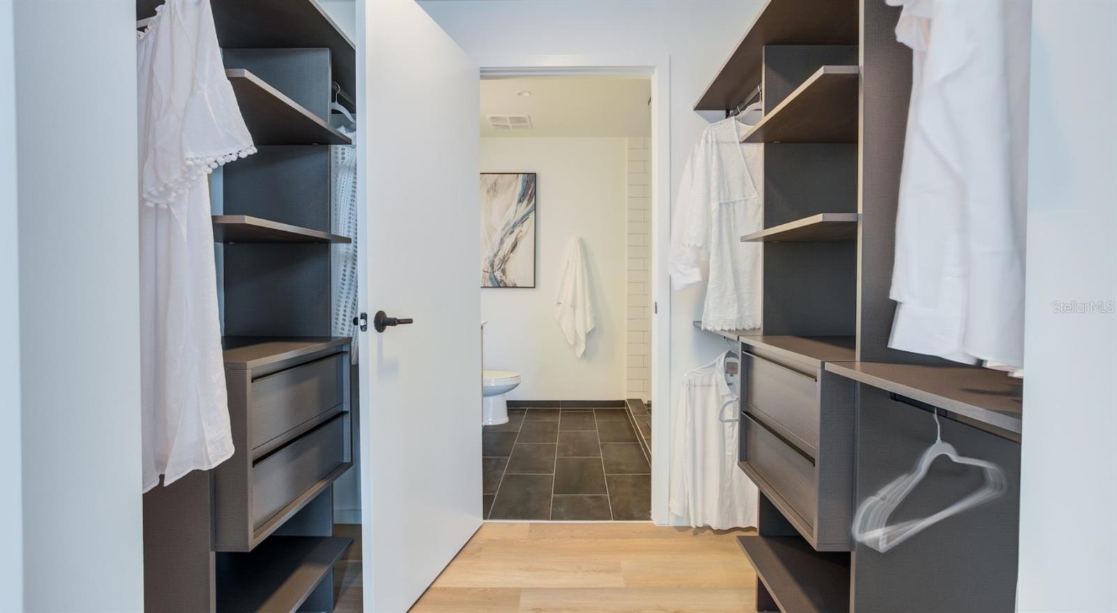 Image 11 of 66 For 434 Orange Avenue