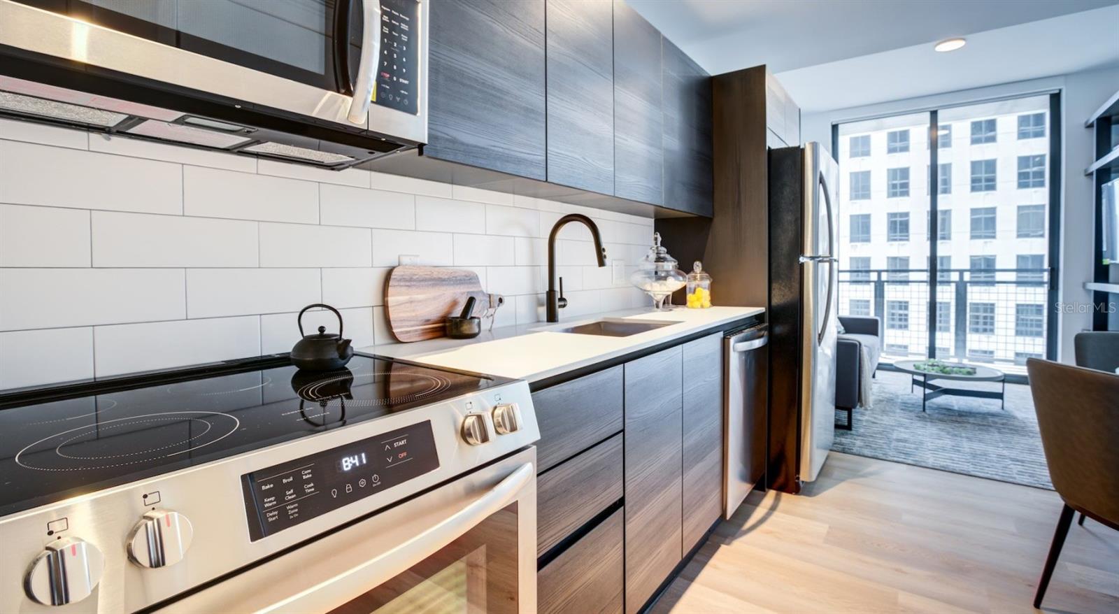 Image 14 of 66 For 434 Orange Avenue