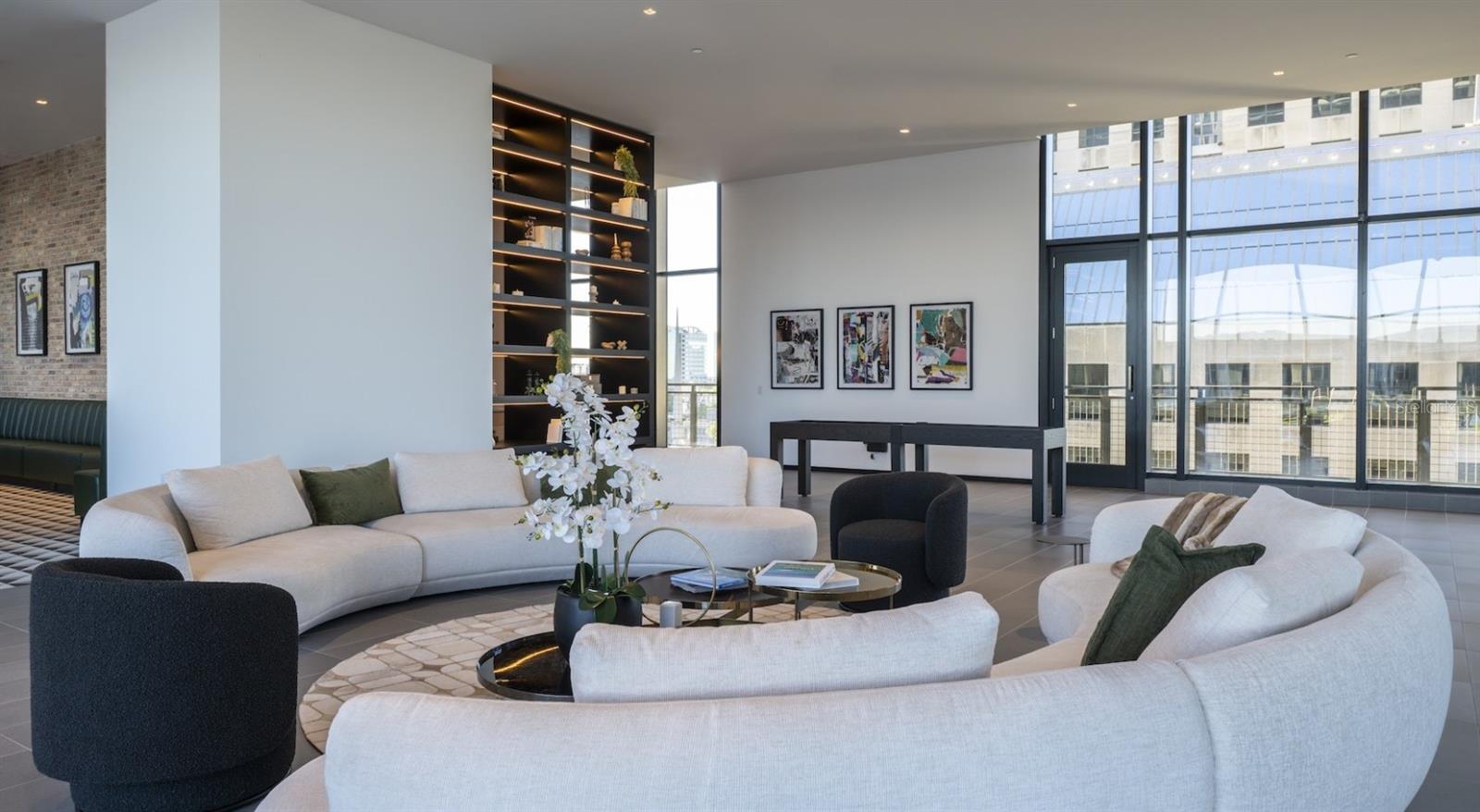 Image 18 of 66 For 434 Orange Avenue