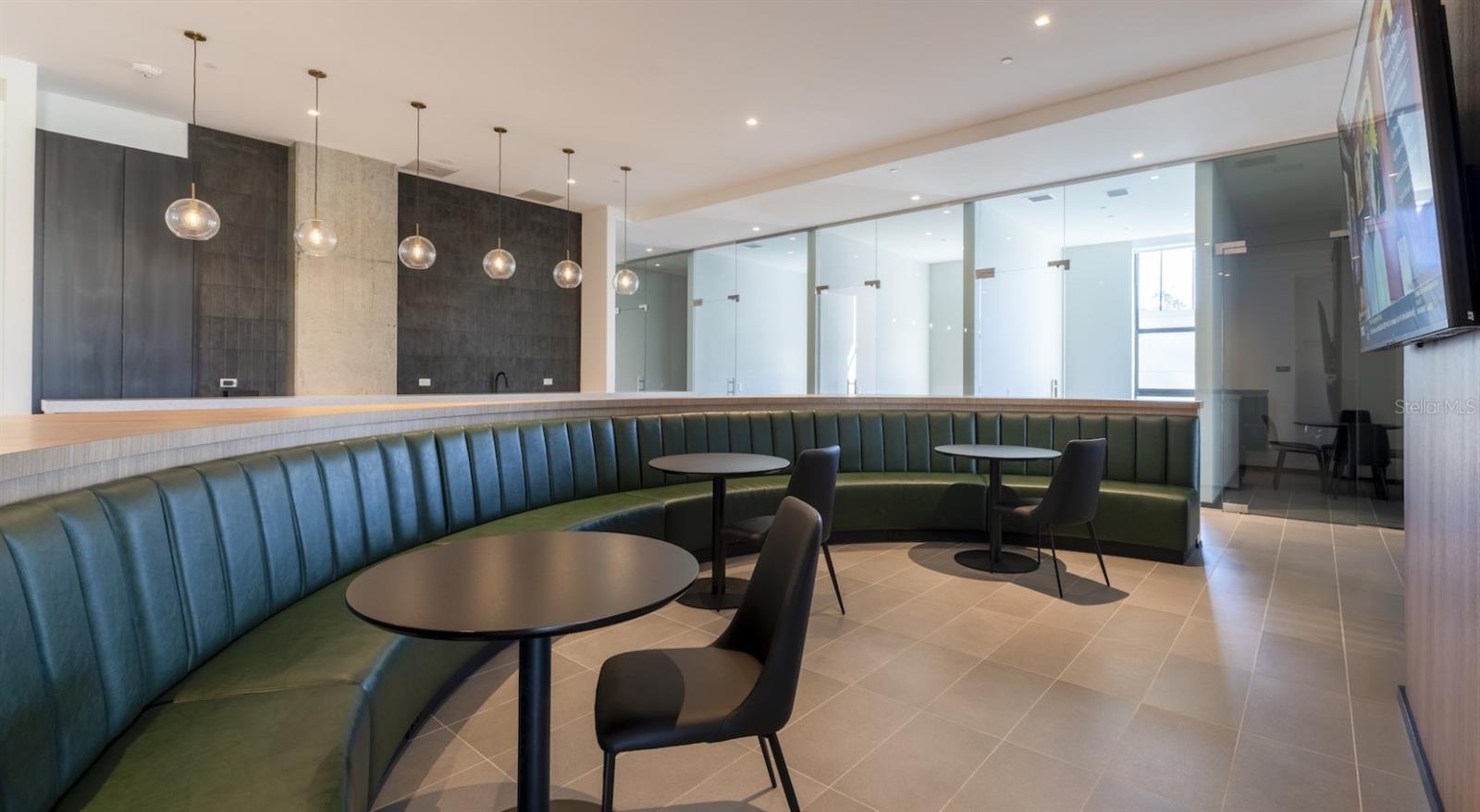 Image 29 of 66 For 434 Orange Avenue